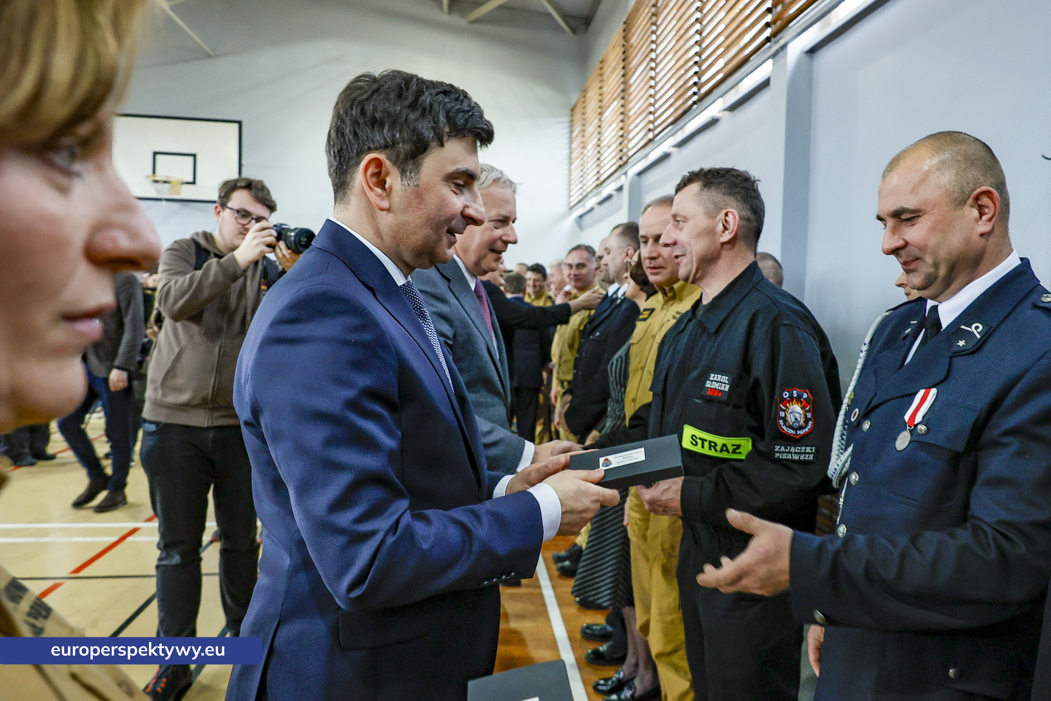 Przekazanie Pojazdow dla PSP i OSP-62 Europerspektywy Nowe samochody OSP w województwie śląskim. WFOŚiGW współfinansuje flotę za 20 mln zł