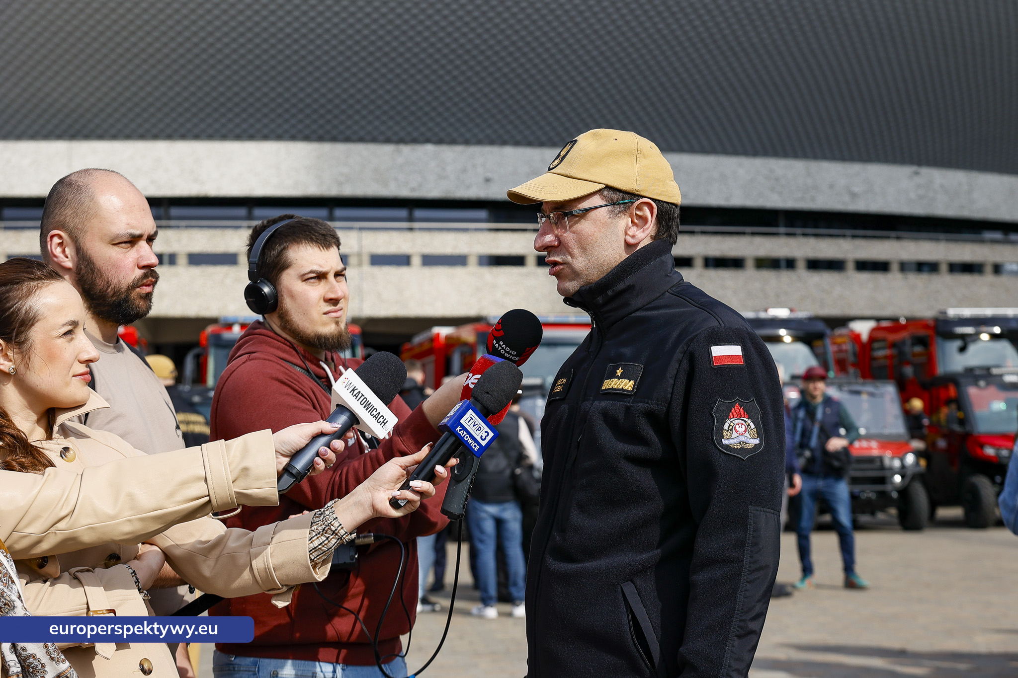 Europerspektywy Przekazanie sprzętu dla PSP w Katowicach. Nowe wozy strażackie i specjalistyczne wyposażenie dla jednostek z województwa śląskiego