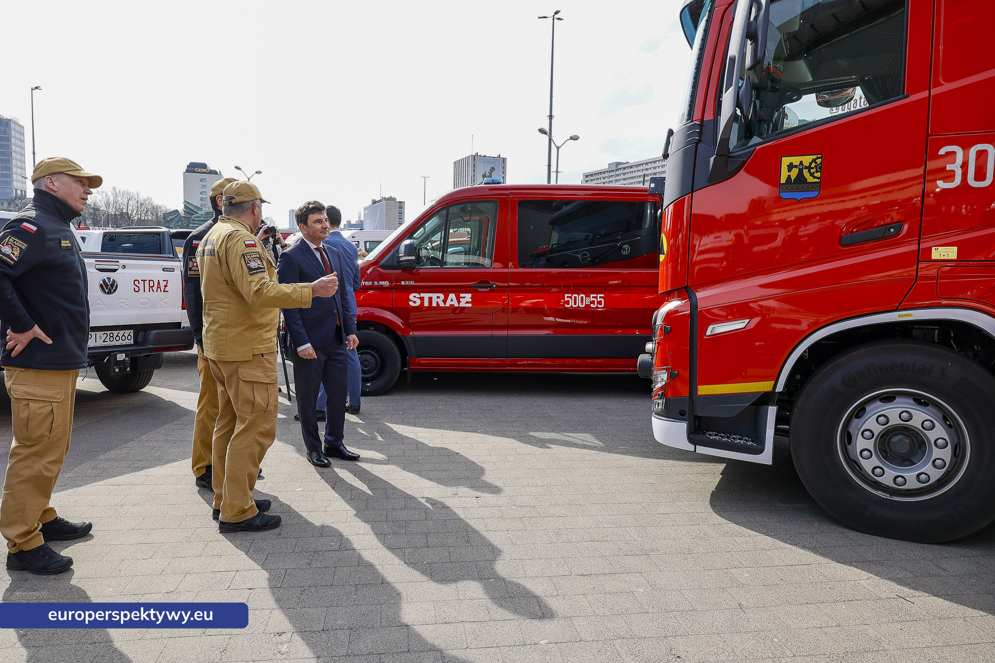 Europerspektywy Przekazanie sprzętu dla PSP w Katowicach. Nowe wozy strażackie i specjalistyczne wyposażenie dla jednostek z województwa śląskiego