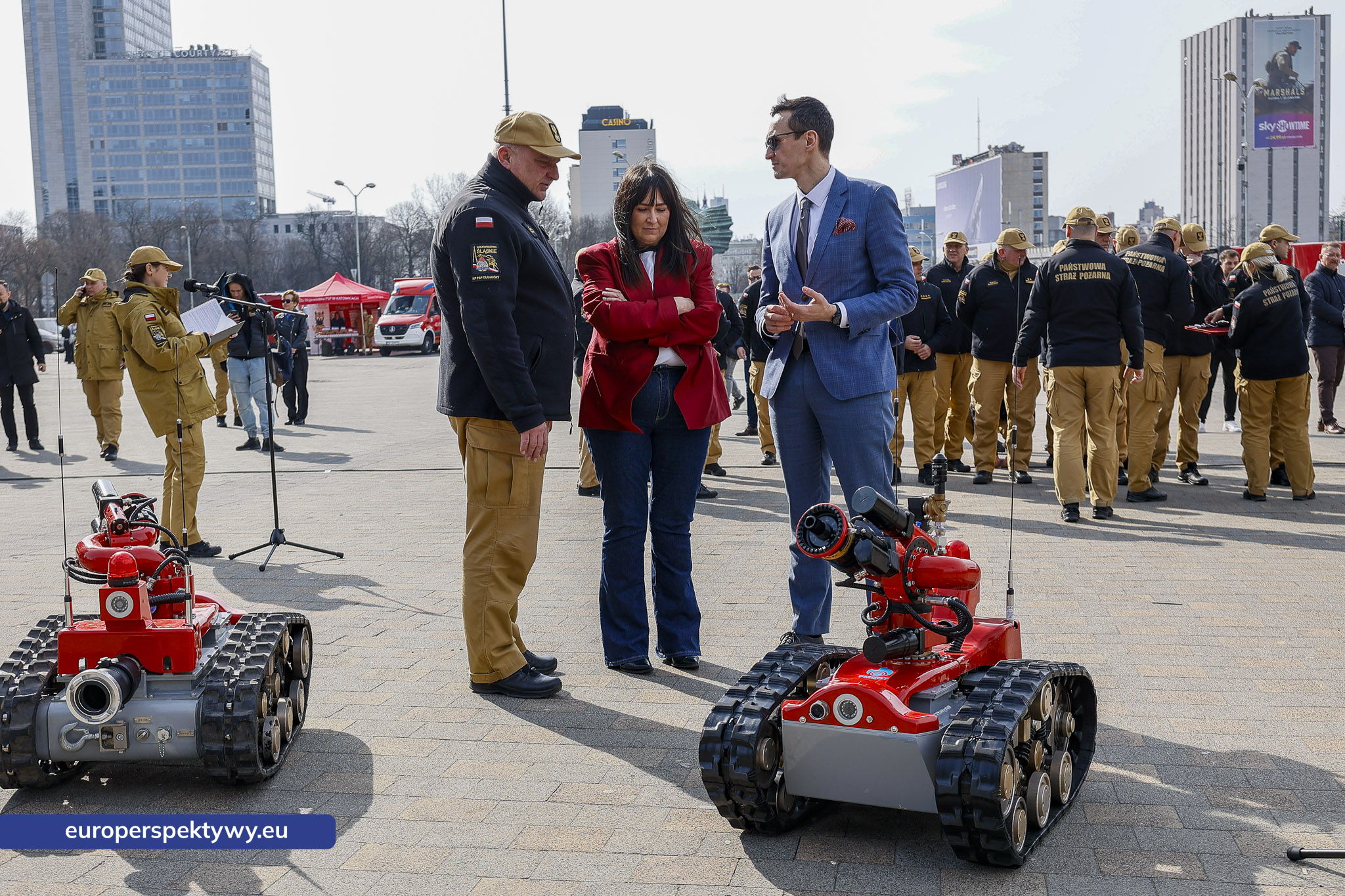 Europerspektywy Przekazanie sprzętu dla PSP w Katowicach. Nowe wozy strażackie i specjalistyczne wyposażenie dla jednostek z województwa śląskiego