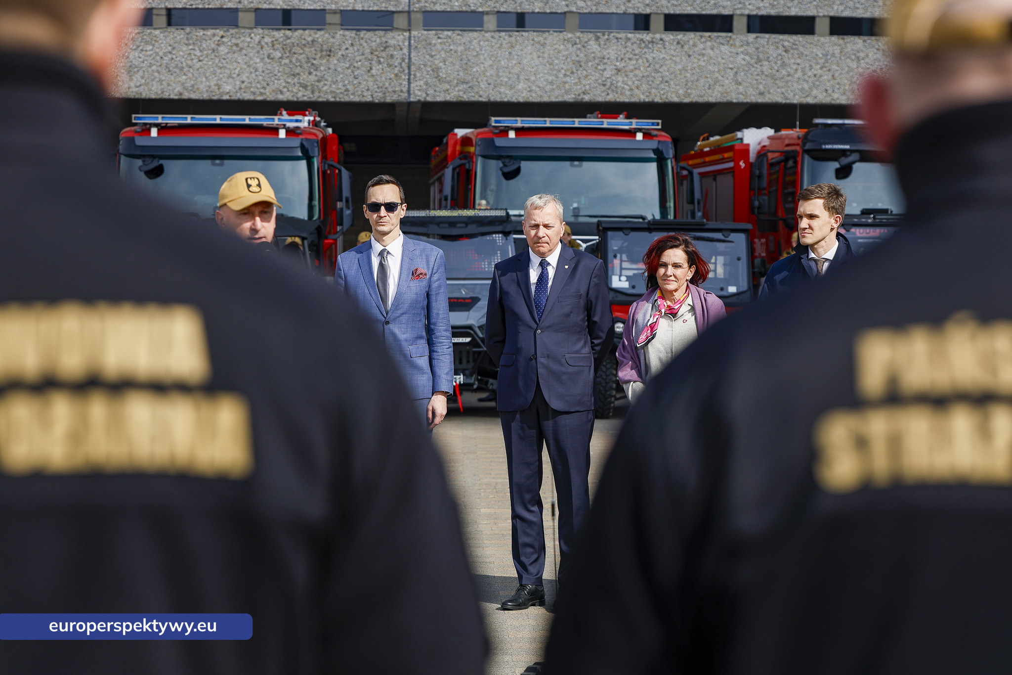 Europerspektywy Przekazanie sprzętu dla PSP w Katowicach. Nowe wozy strażackie i specjalistyczne wyposażenie dla jednostek z województwa śląskiego
