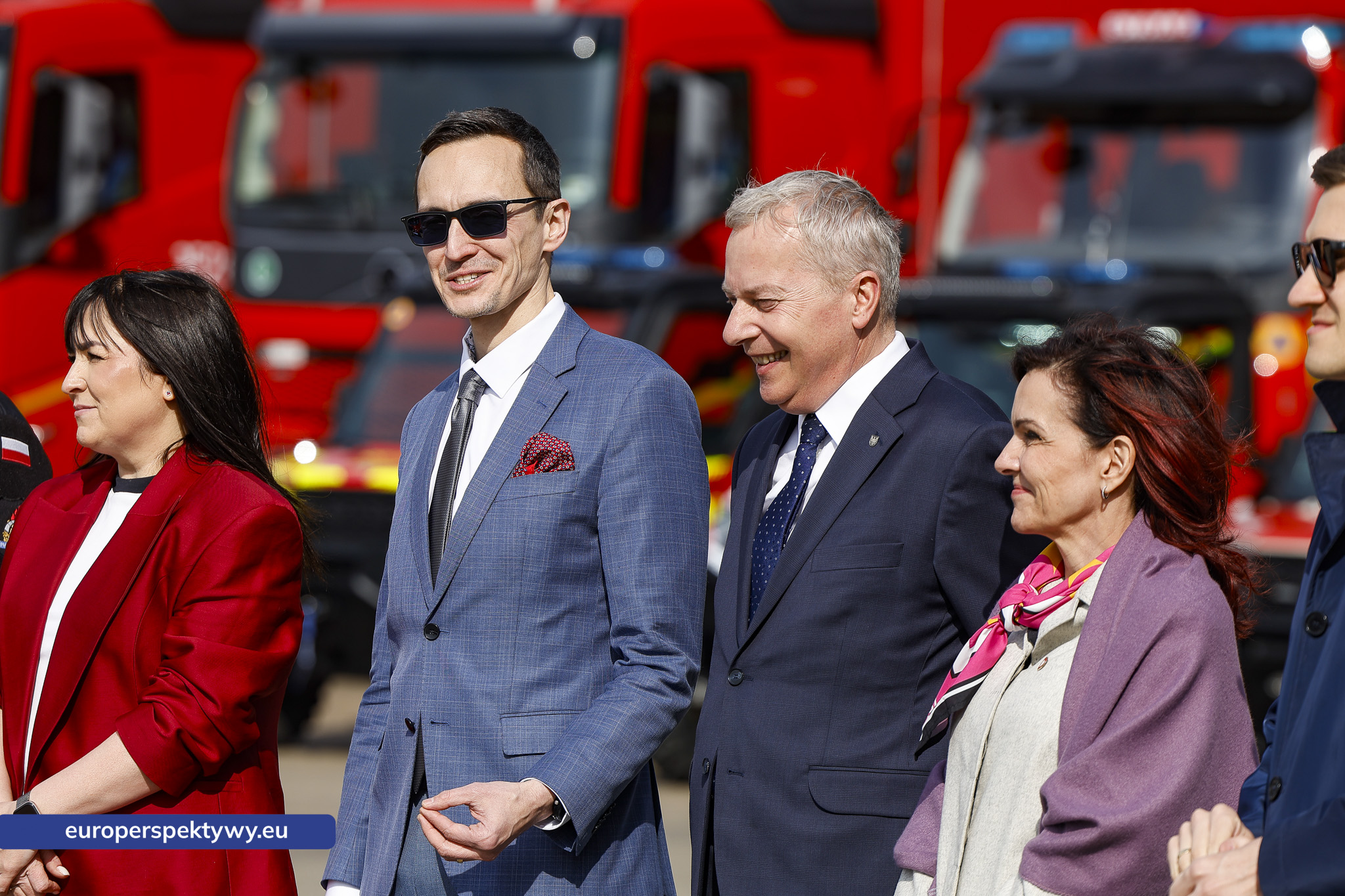 Europerspektywy Przekazanie sprzętu dla PSP w Katowicach. Nowe wozy strażackie i specjalistyczne wyposażenie dla jednostek z województwa śląskiego