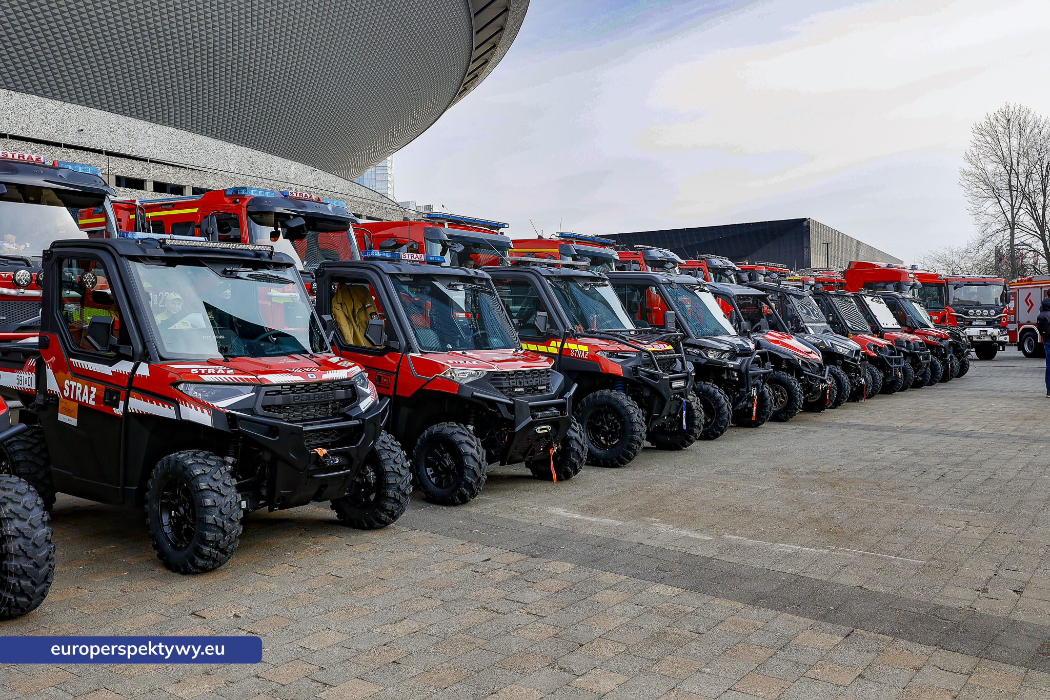 Europerspektywy Przekazanie sprzętu dla PSP w Katowicach. Nowe wozy strażackie i specjalistyczne wyposażenie dla jednostek z województwa śląskiego