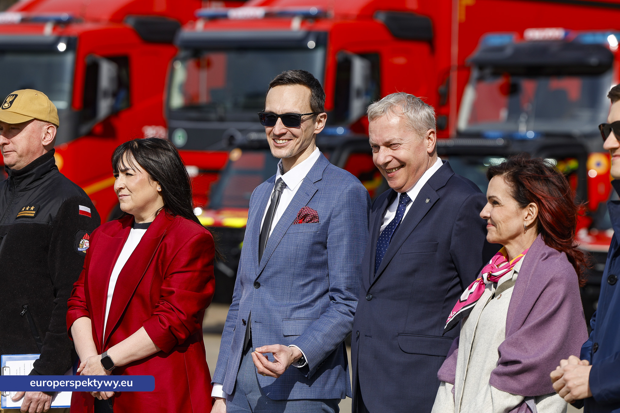 Europerspektywy Przekazanie sprzętu dla PSP w Katowicach. Nowe wozy strażackie i specjalistyczne wyposażenie dla jednostek z województwa śląskiego