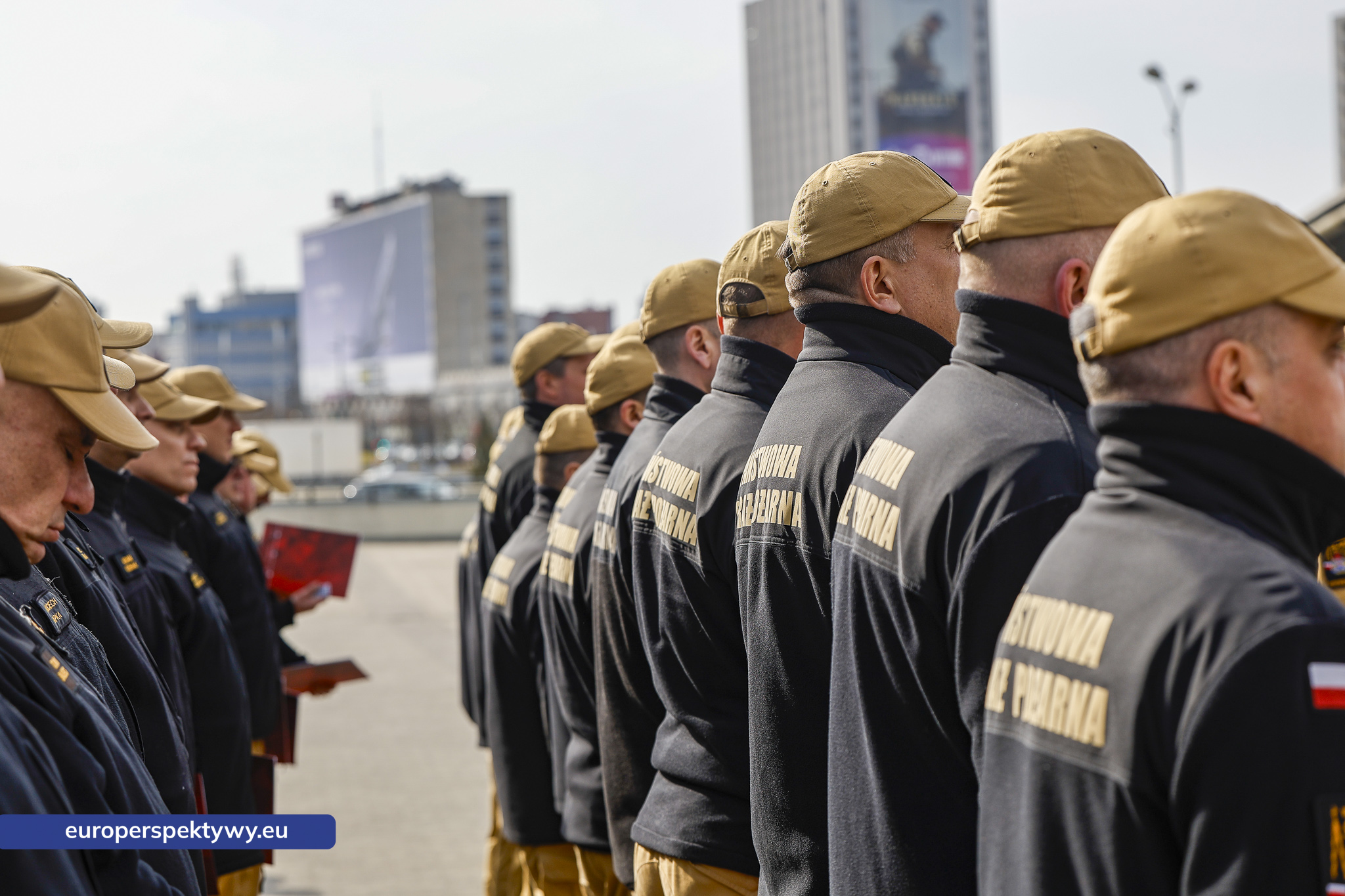 Europerspektywy Przekazanie sprzętu dla PSP w Katowicach. Nowe wozy strażackie i specjalistyczne wyposażenie dla jednostek z województwa śląskiego