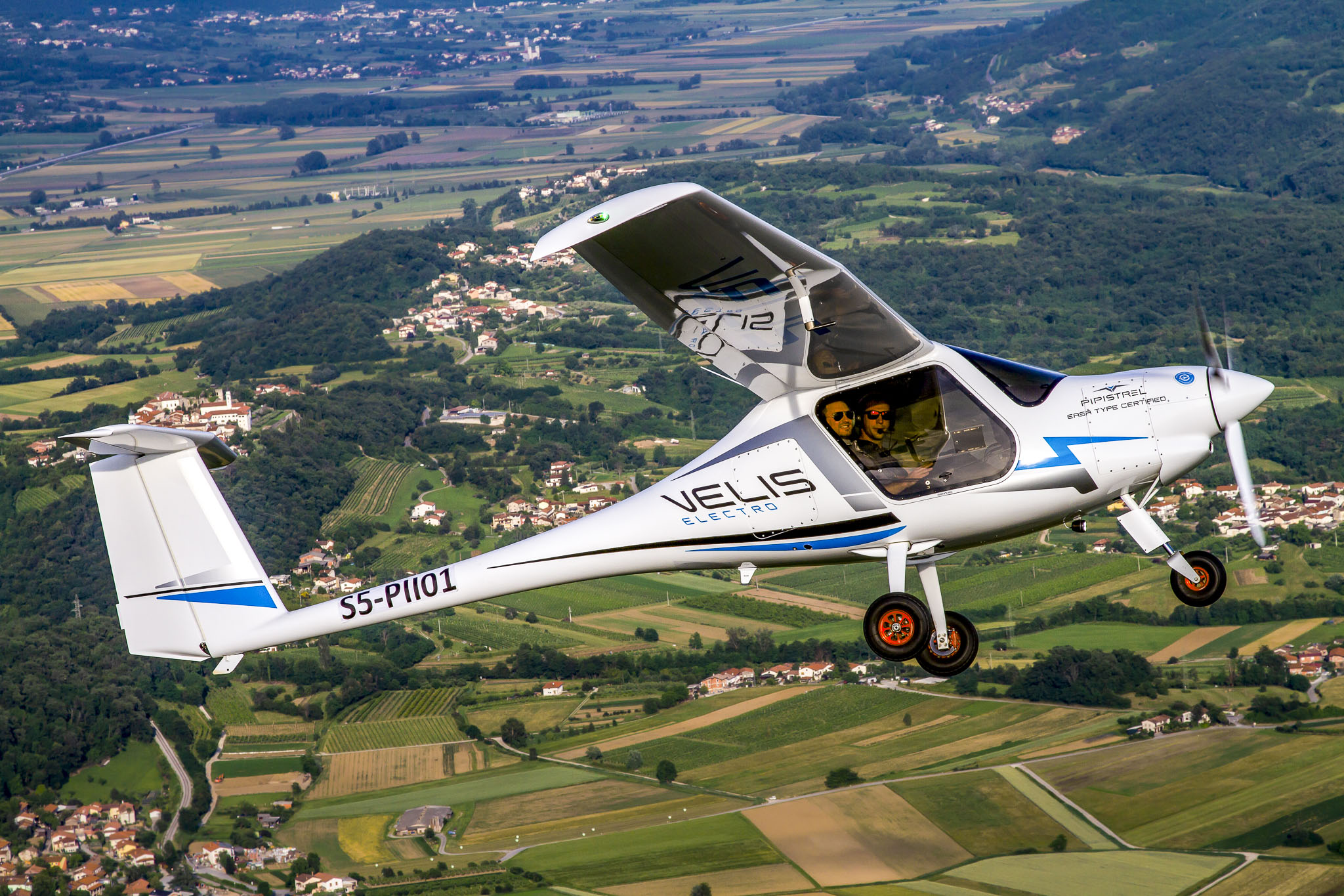 Europerspektywy Szkoła wysokich lotów  - ZDZ w Katowicach inwestuje w przyszłość lotnictwa!