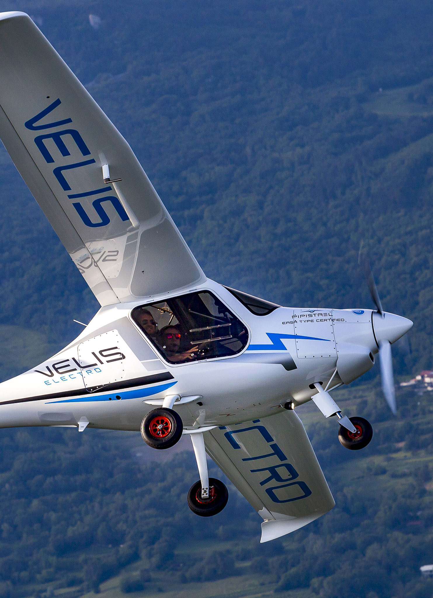 Samolot elektryczny Velis Electro