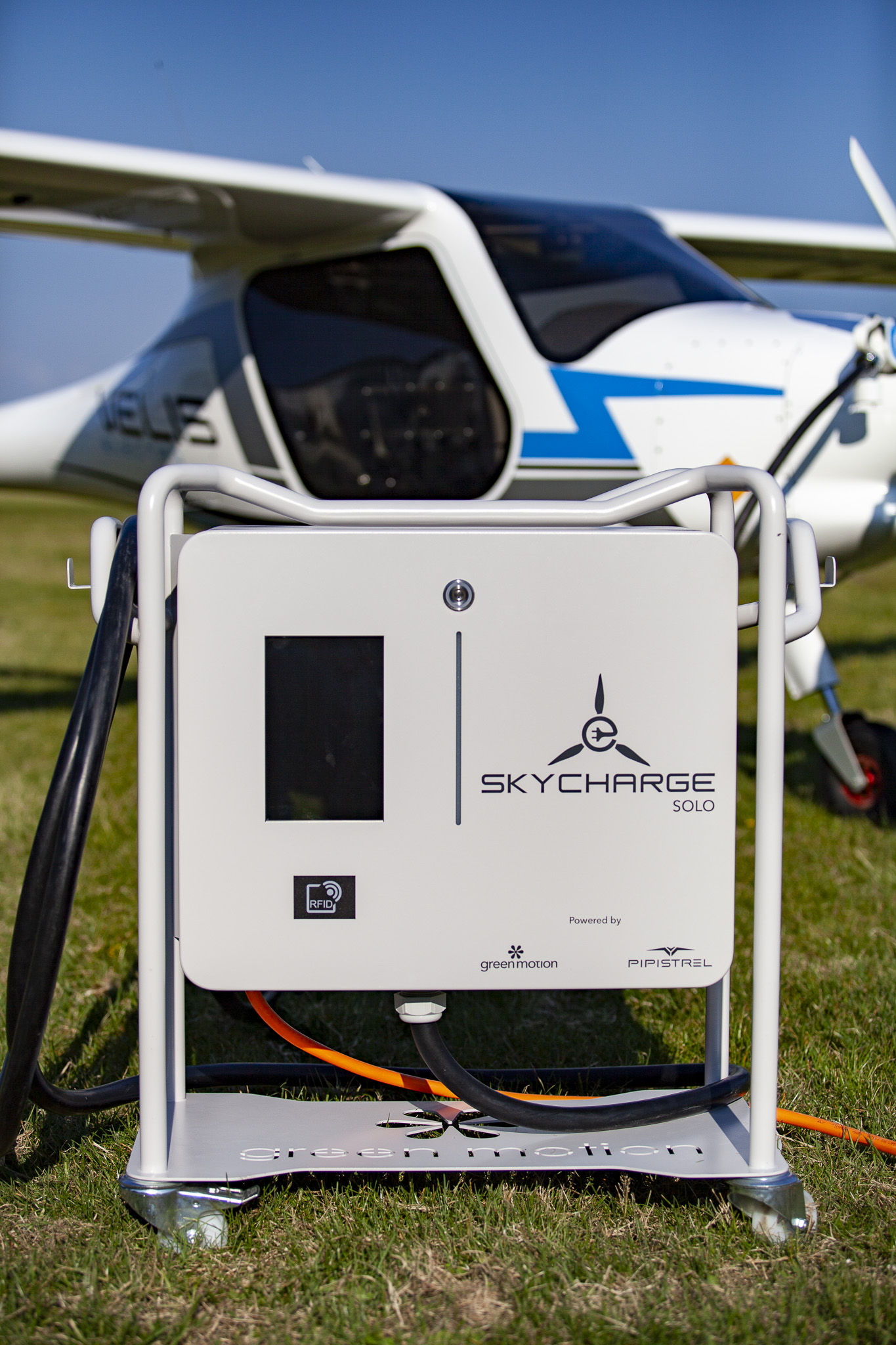 Samolot elektryczny Velis Electro