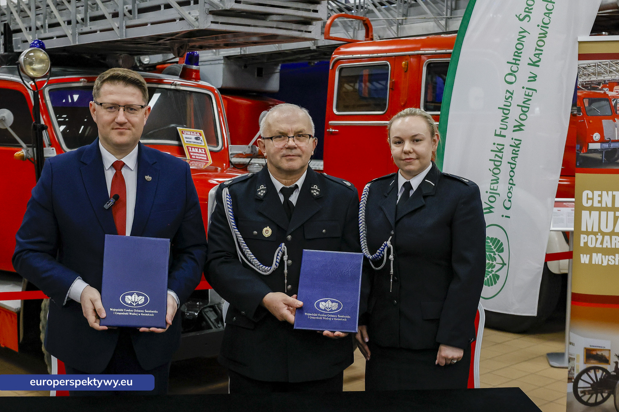 WFOŚiGW umowy OSP-34 Europerspektywy Ekoremiza i WFOŚiGW: kolejne umowy podpisane. Blisko 1,3 mln zł na modernizację remiz