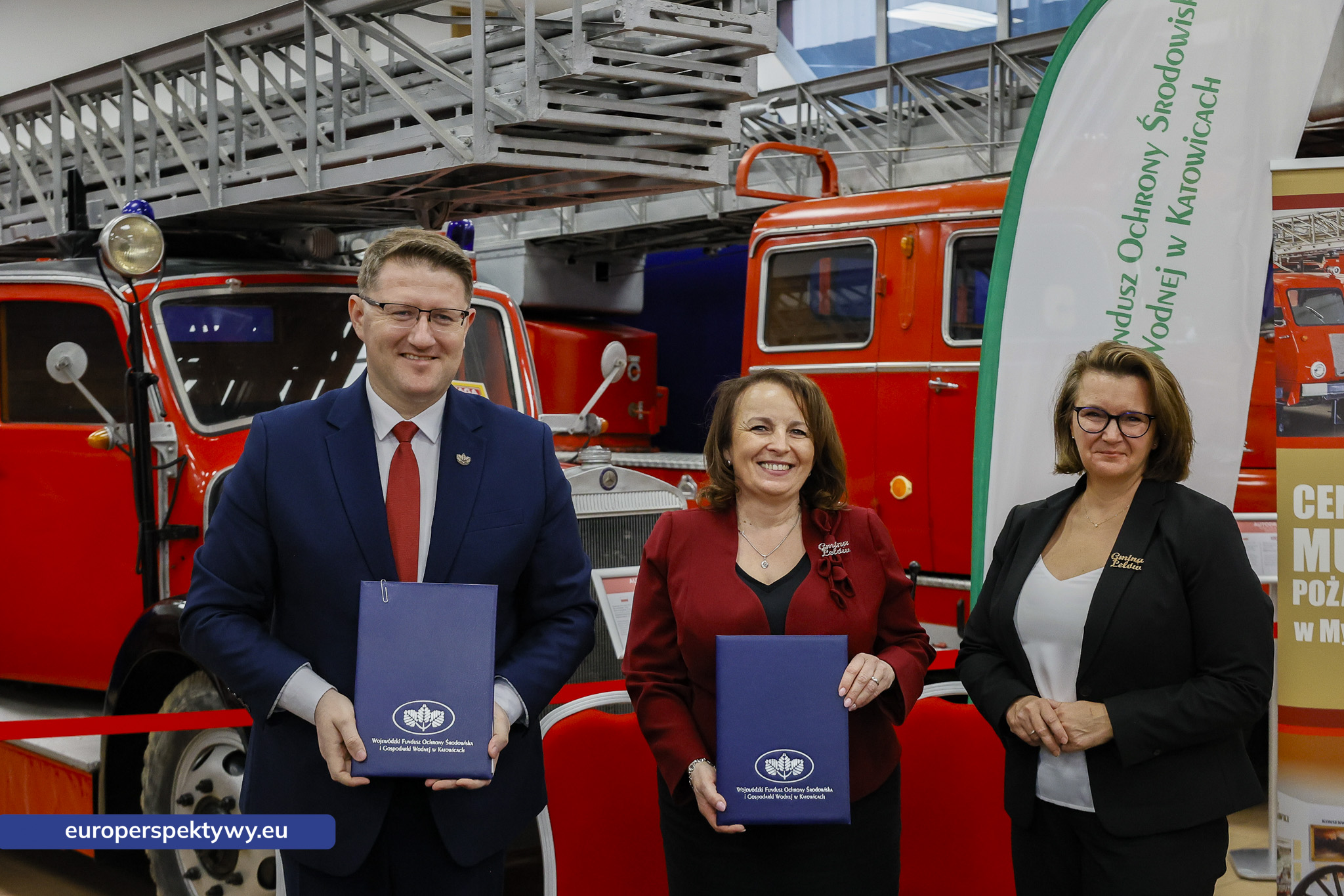 WFOŚiGW umowy OSP-44 Europerspektywy Ekoremiza i WFOŚiGW: kolejne umowy podpisane. Blisko 1,3 mln zł na modernizację remiz