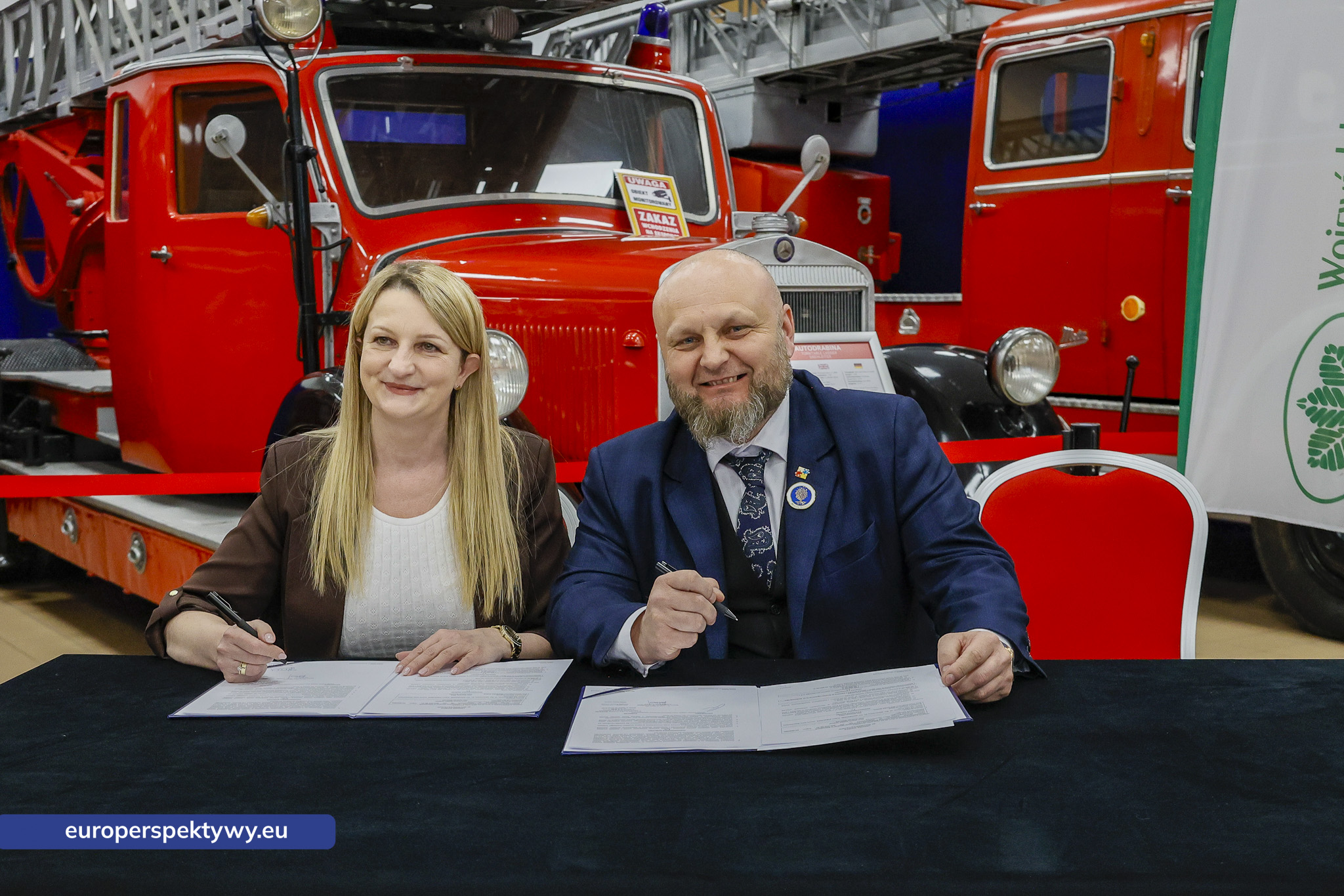 WFOŚiGW umowy OSP-75 Europerspektywy Ekoremiza i WFOŚiGW: kolejne umowy podpisane. Blisko 1,3 mln zł na modernizację remiz