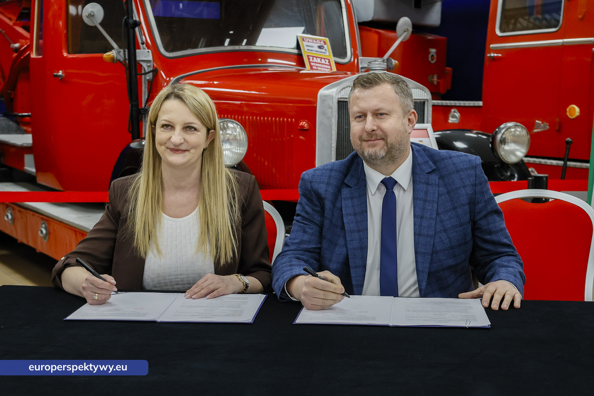 WFOŚiGW umowy OSP-80 Europerspektywy Ekoremiza i WFOŚiGW: kolejne umowy podpisane. Blisko 1,3 mln zł na modernizację remiz