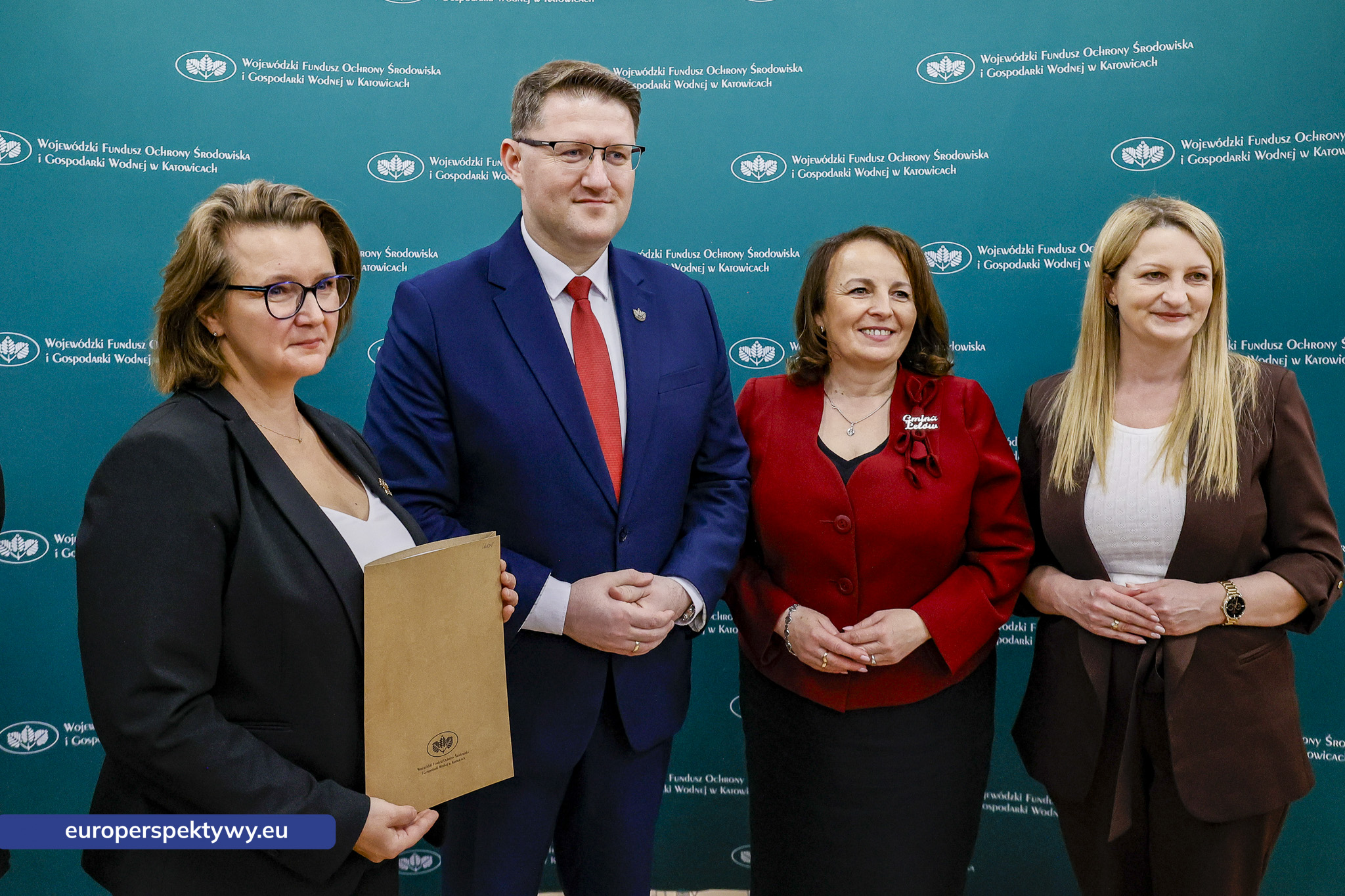 WFOŚiGW umowy OSP-87 Europerspektywy Ekoremiza i WFOŚiGW: kolejne umowy podpisane. Blisko 1,3 mln zł na modernizację remiz