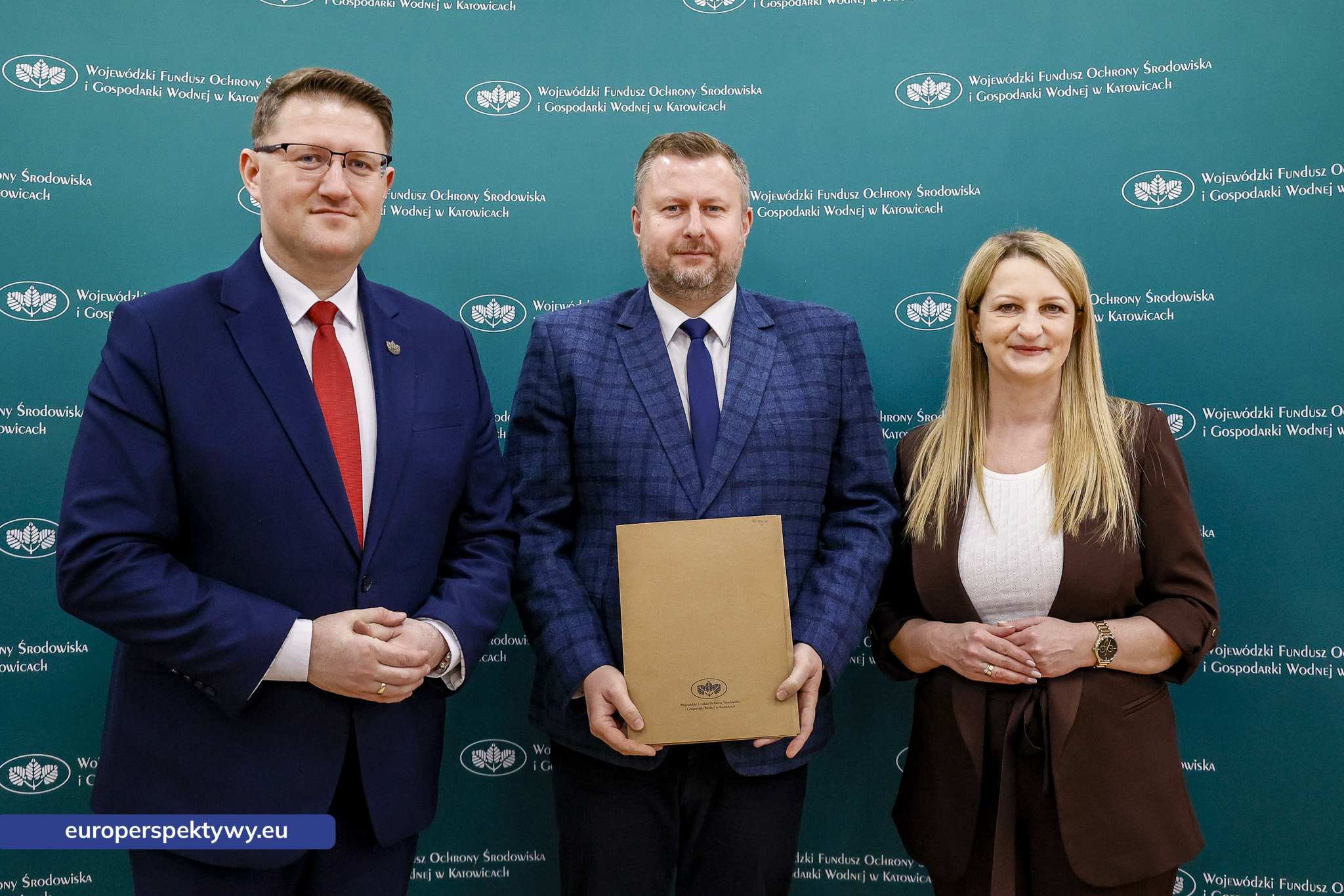 WFOŚiGW umowy OSP-92 Europerspektywy Ekoremiza i WFOŚiGW: kolejne umowy podpisane. Blisko 1,3 mln zł na modernizację remiz