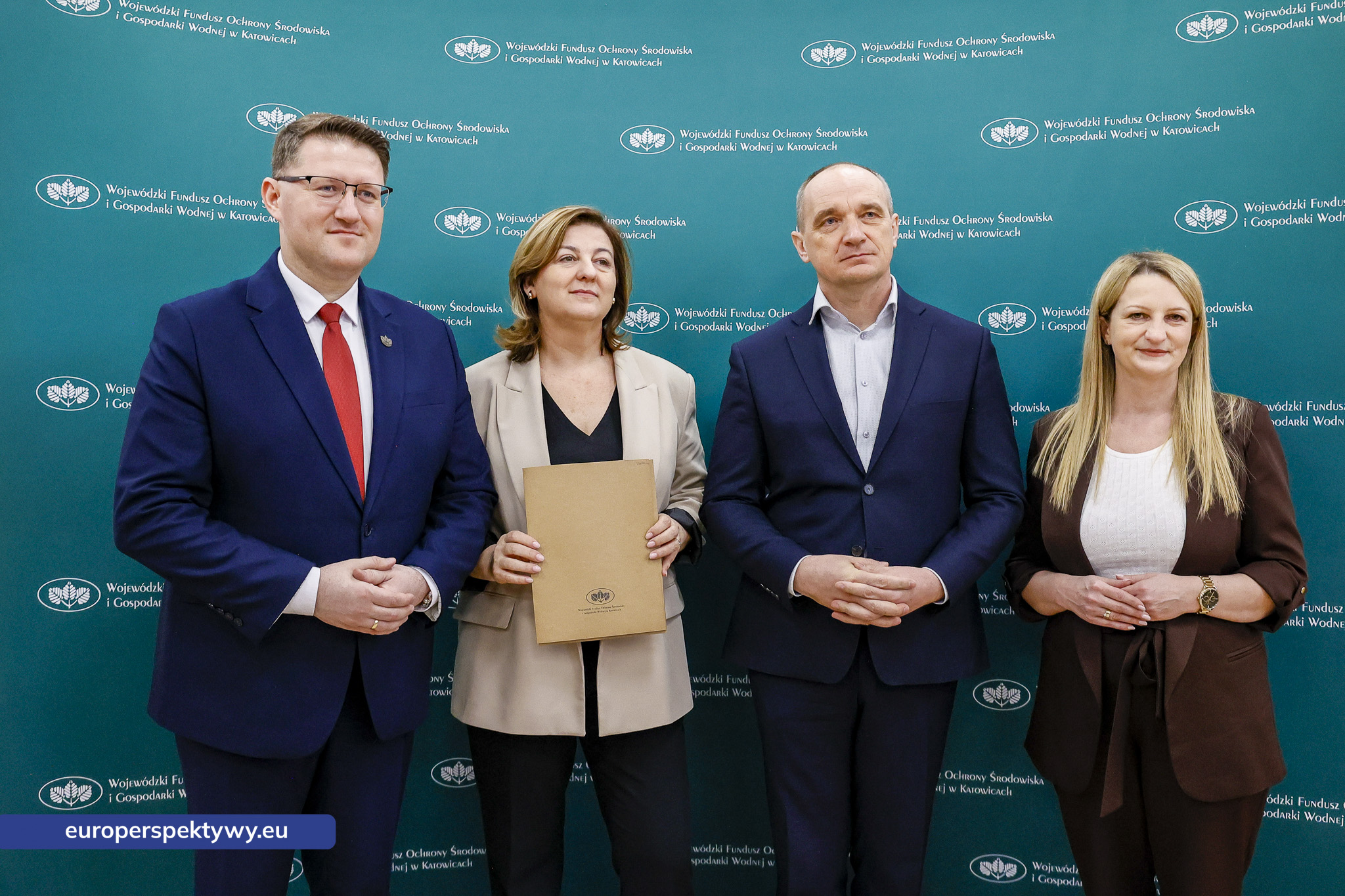 WFOŚiGW umowy OSP-94 Europerspektywy Ekoremiza i WFOŚiGW: kolejne umowy podpisane. Blisko 1,3 mln zł na modernizację remiz