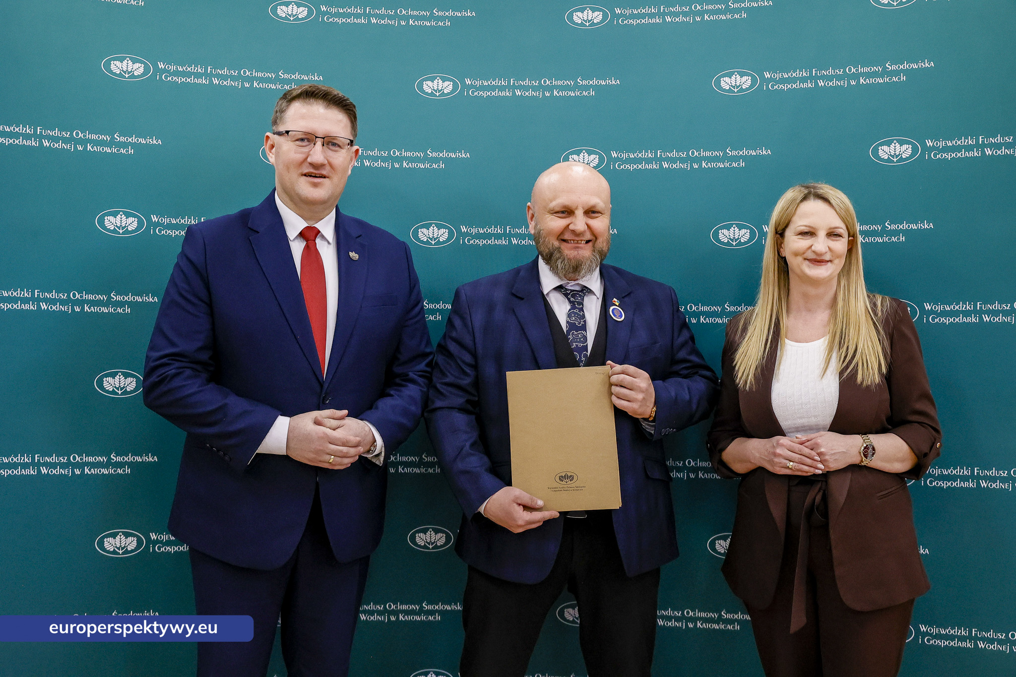 WFOŚiGW umowy OSP-97 Europerspektywy Ekoremiza i WFOŚiGW: kolejne umowy podpisane. Blisko 1,3 mln zł na modernizację remiz