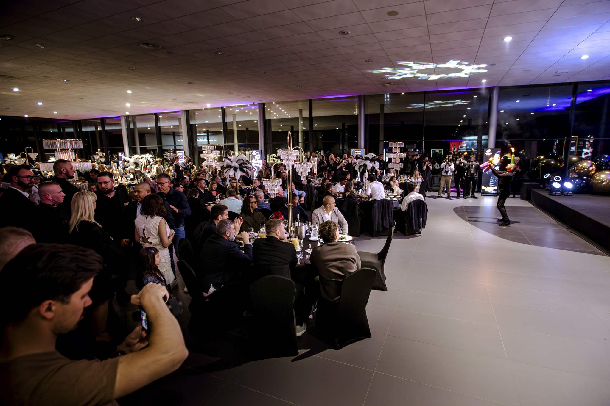 Europerspektywy LEGENDS DINNER PARTY w SAGA ICS – prestiżowe otwarcie Galacticos Show