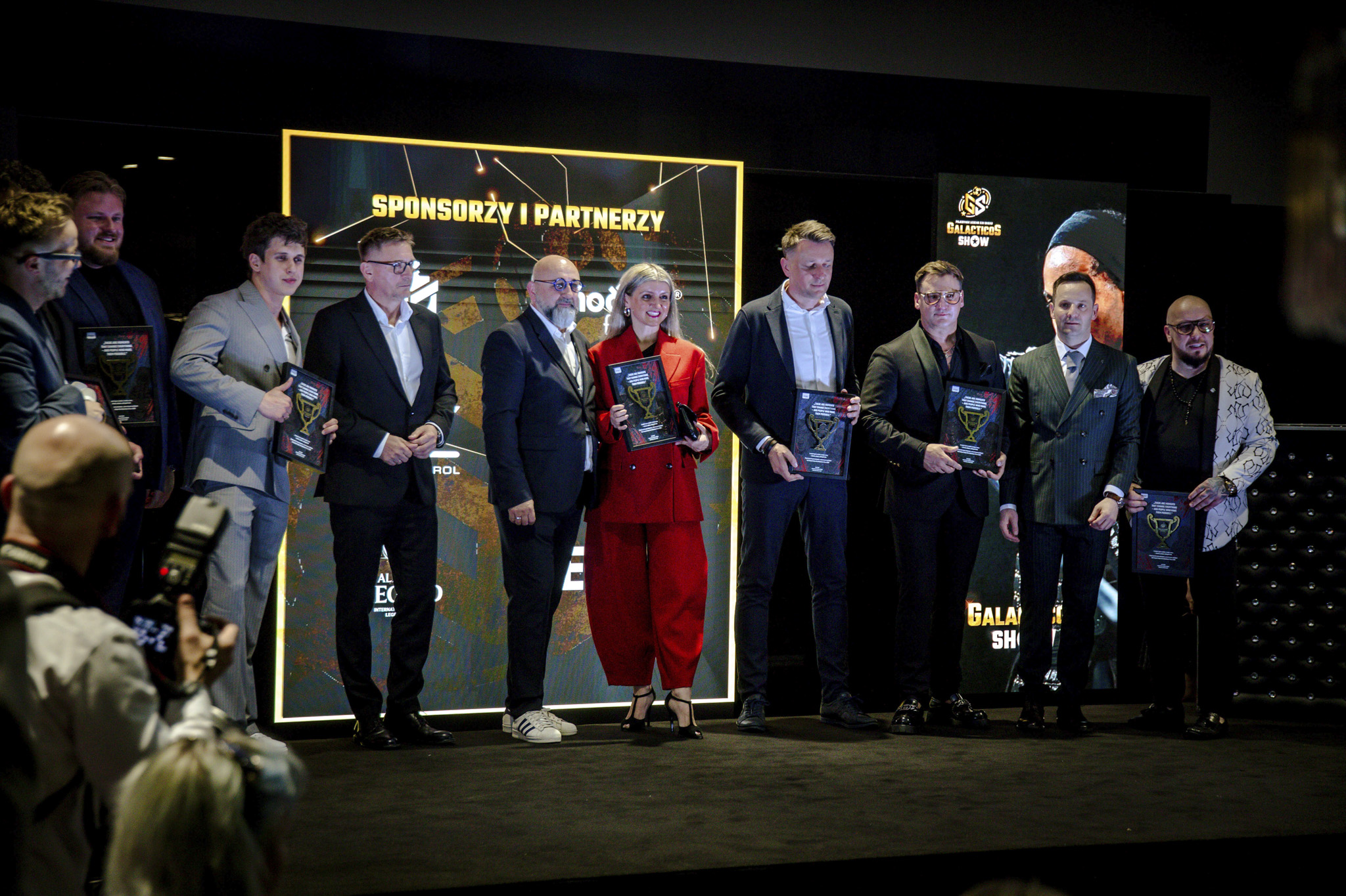 Europerspektywy LEGENDS DINNER PARTY w SAGA ICS – prestiżowe otwarcie Galacticos Show