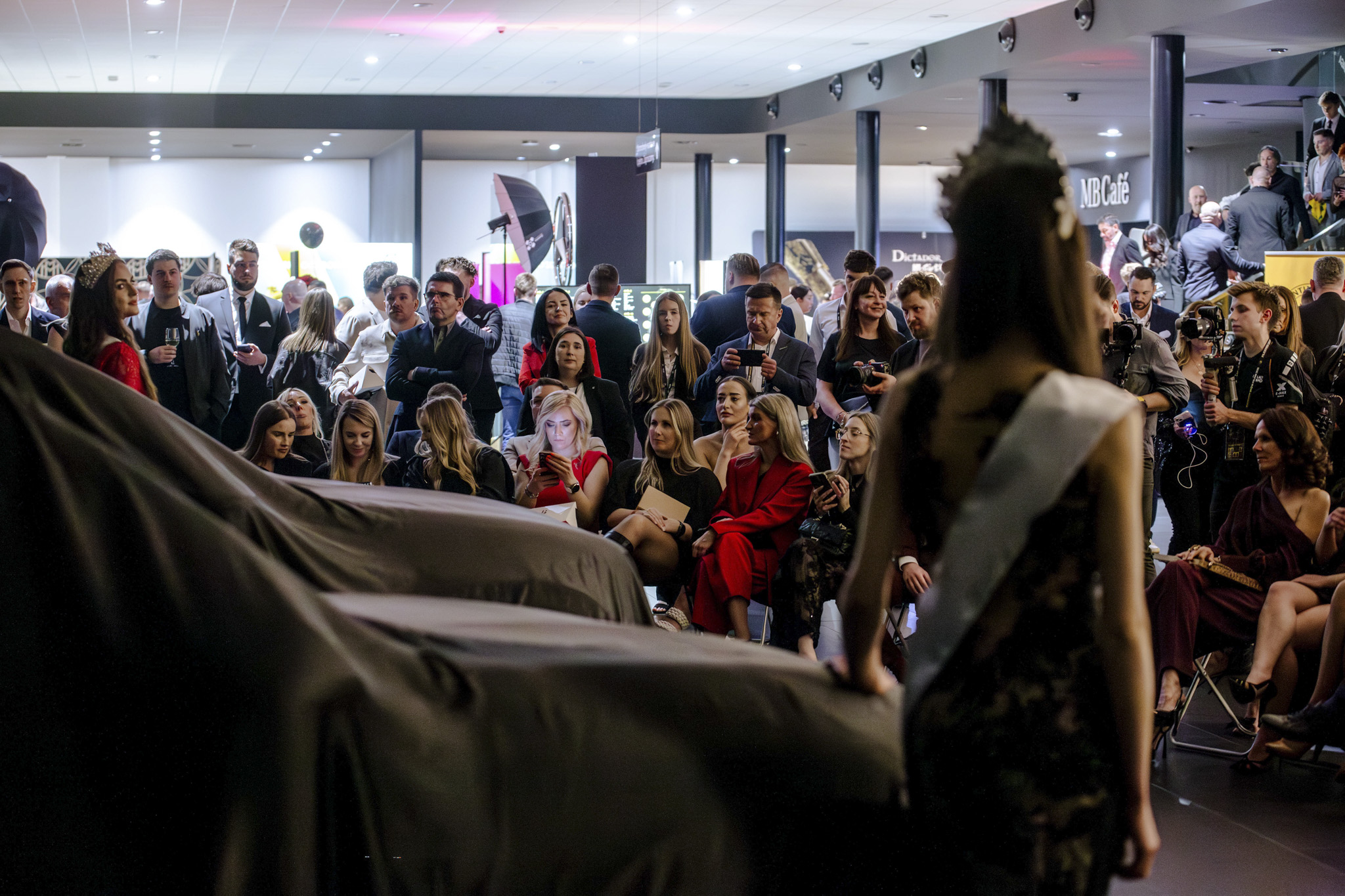 Europerspektywy LEGENDS DINNER PARTY w SAGA ICS – prestiżowe otwarcie Galacticos Show