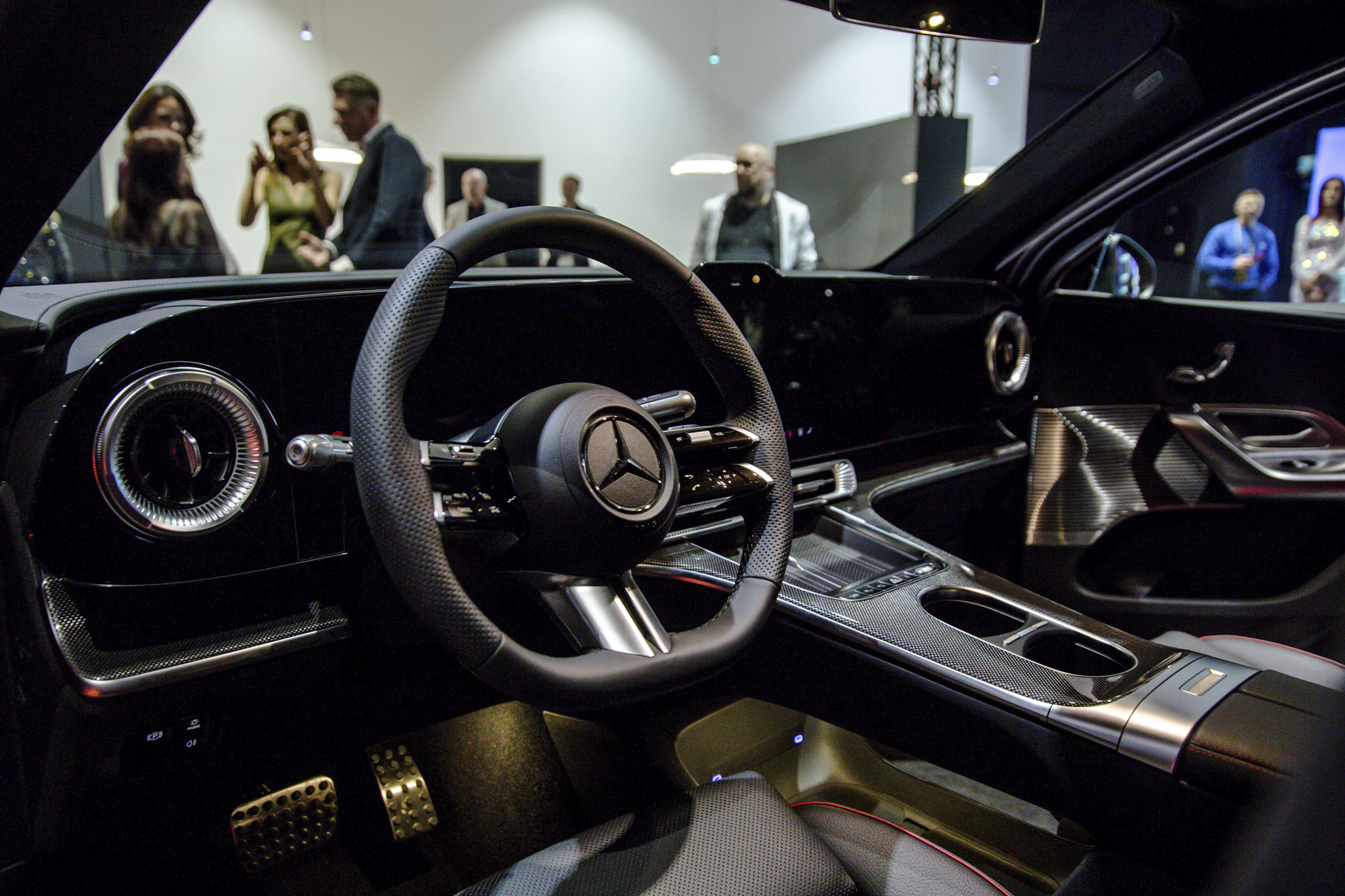 Europerspektywy LEGENDS DINNER PARTY w SAGA ICS – prestiżowe otwarcie Galacticos Show