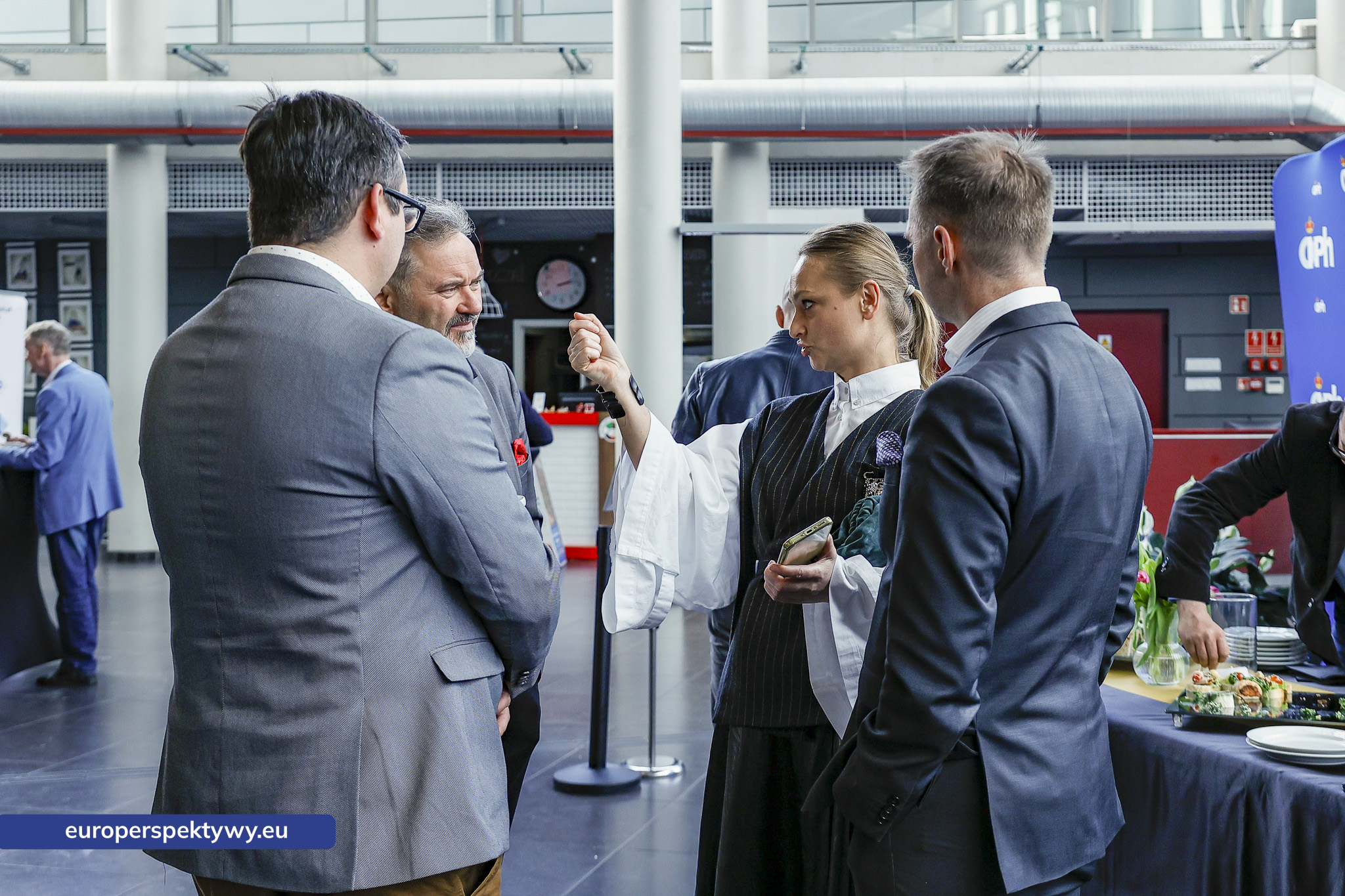 Europerspektywy OIPH: transformacja energetyczna zaczyna się dziś