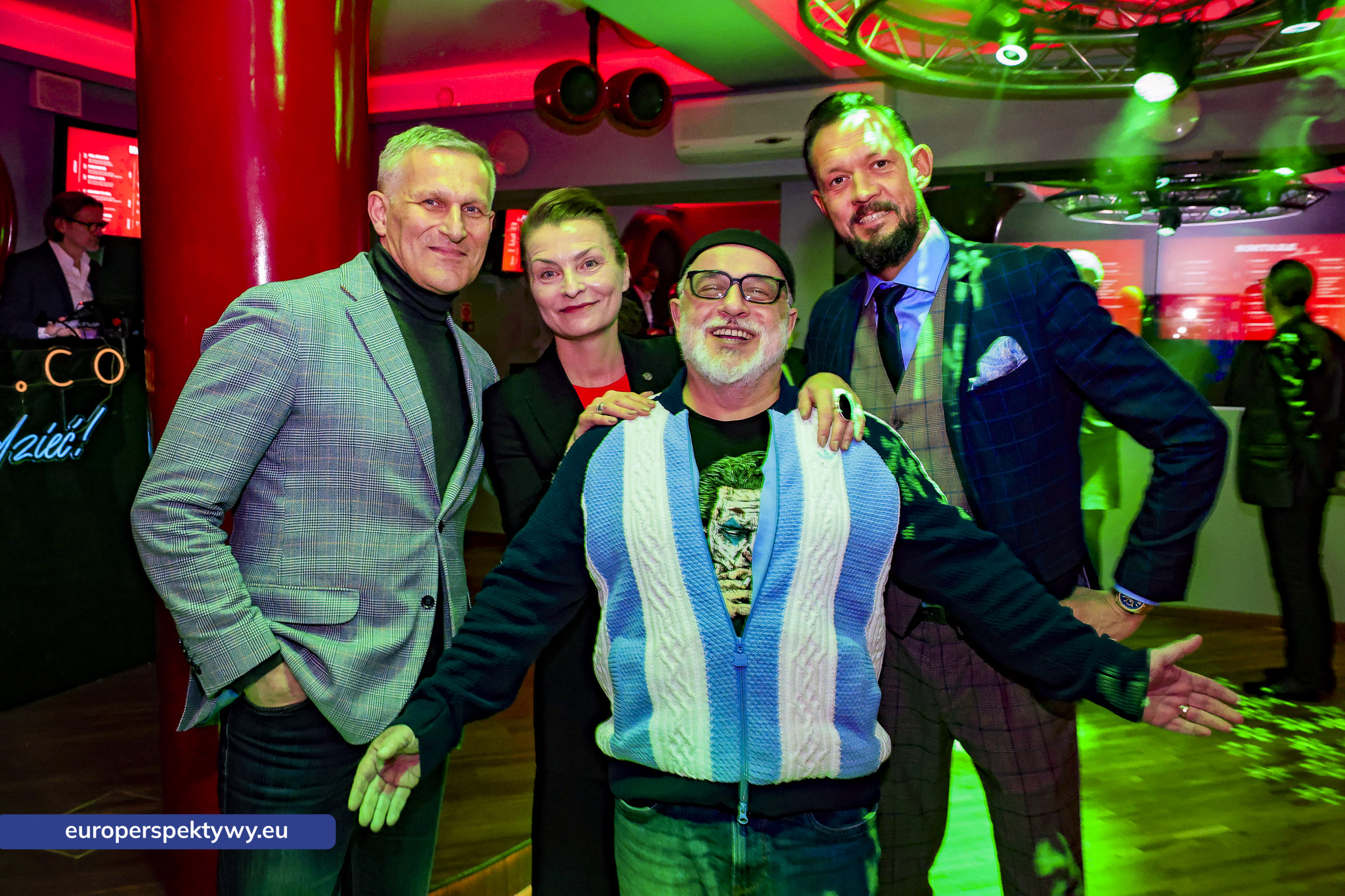 Restauracja MAX Spodek - Klub PIEKŁO-19 Europerspektywy Powrót legendy do serca Katowic. Restauracja MAX ponownie otwarta