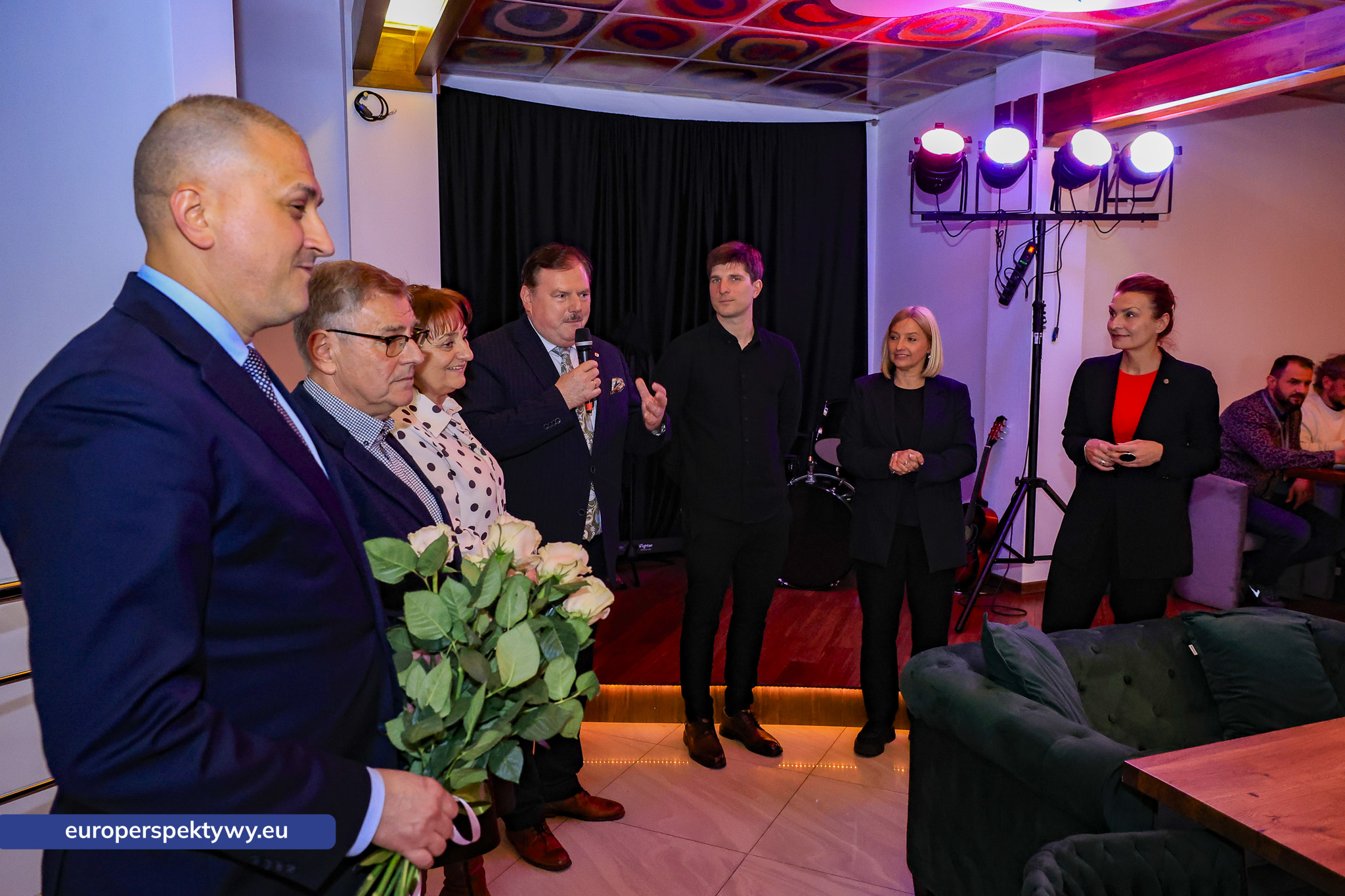 Restauracja MAX Spodek - Klub PIEKŁO-27 Europerspektywy Powrót legendy do serca Katowic. Restauracja MAX ponownie otwarta