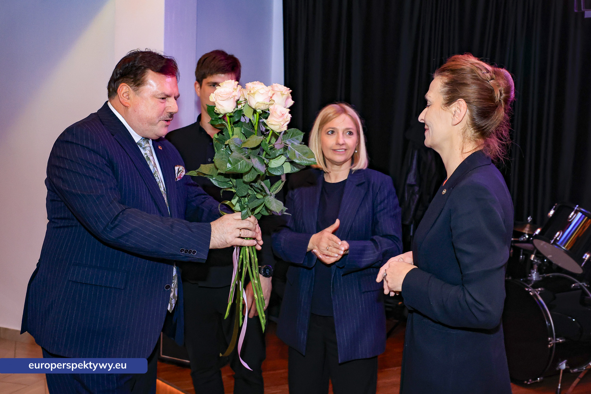 Restauracja MAX Spodek - Klub PIEKŁO-31 Europerspektywy Powrót legendy do serca Katowic. Restauracja MAX ponownie otwarta