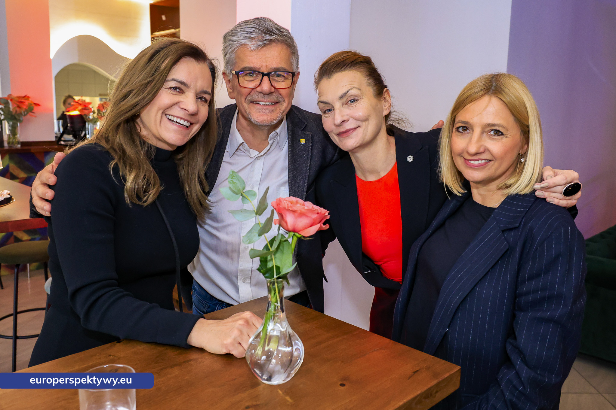 Restauracja MAX Spodek - Klub PIEKŁO-38 Europerspektywy Powrót legendy do serca Katowic. Restauracja MAX ponownie otwarta