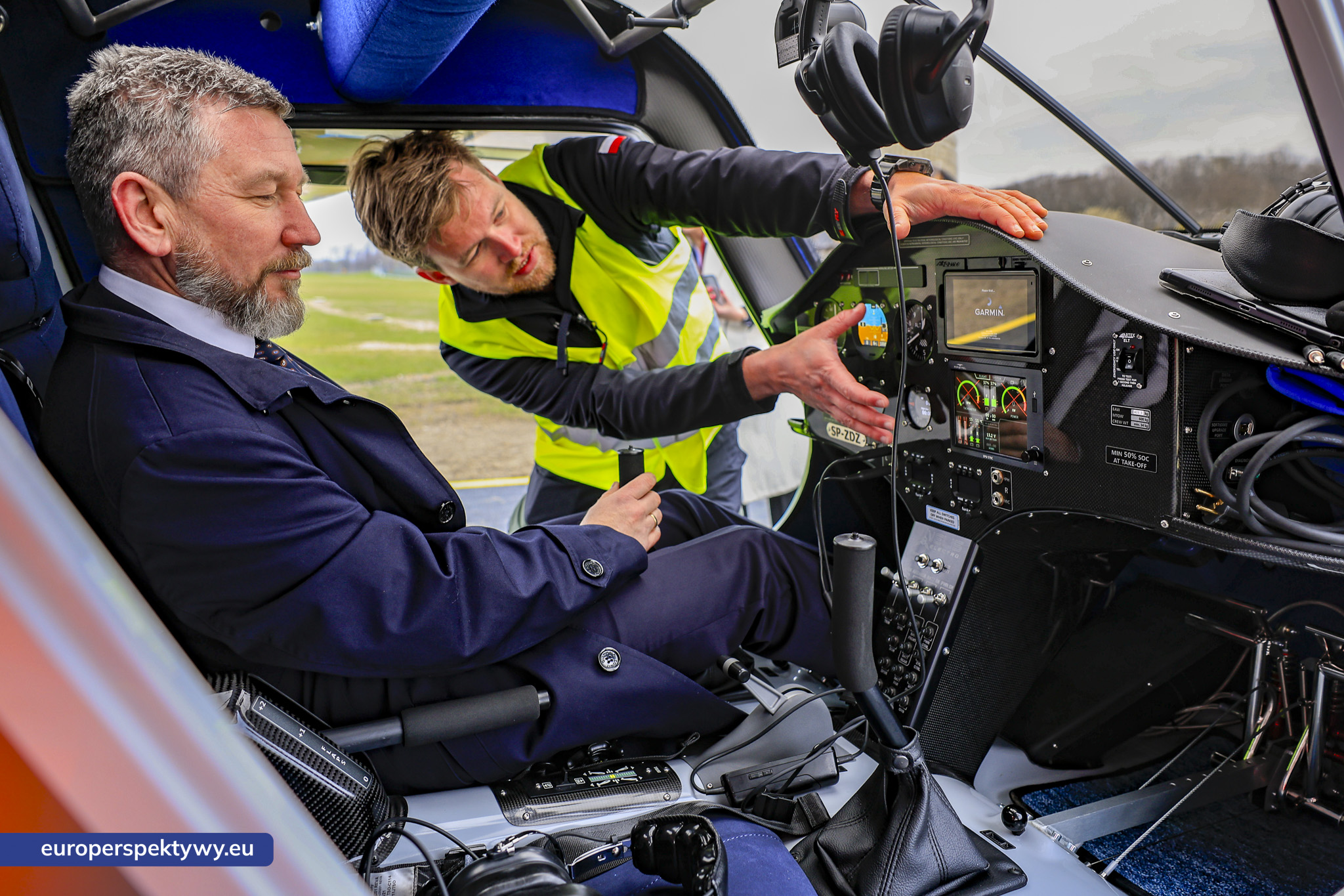 ZDZ Samolot Elektryczny-48 Europerspektywy ZDZ Katowice inwestuje w przyszłość: pierwszy samolot elektryczny w polskiej edukacji lotniczej