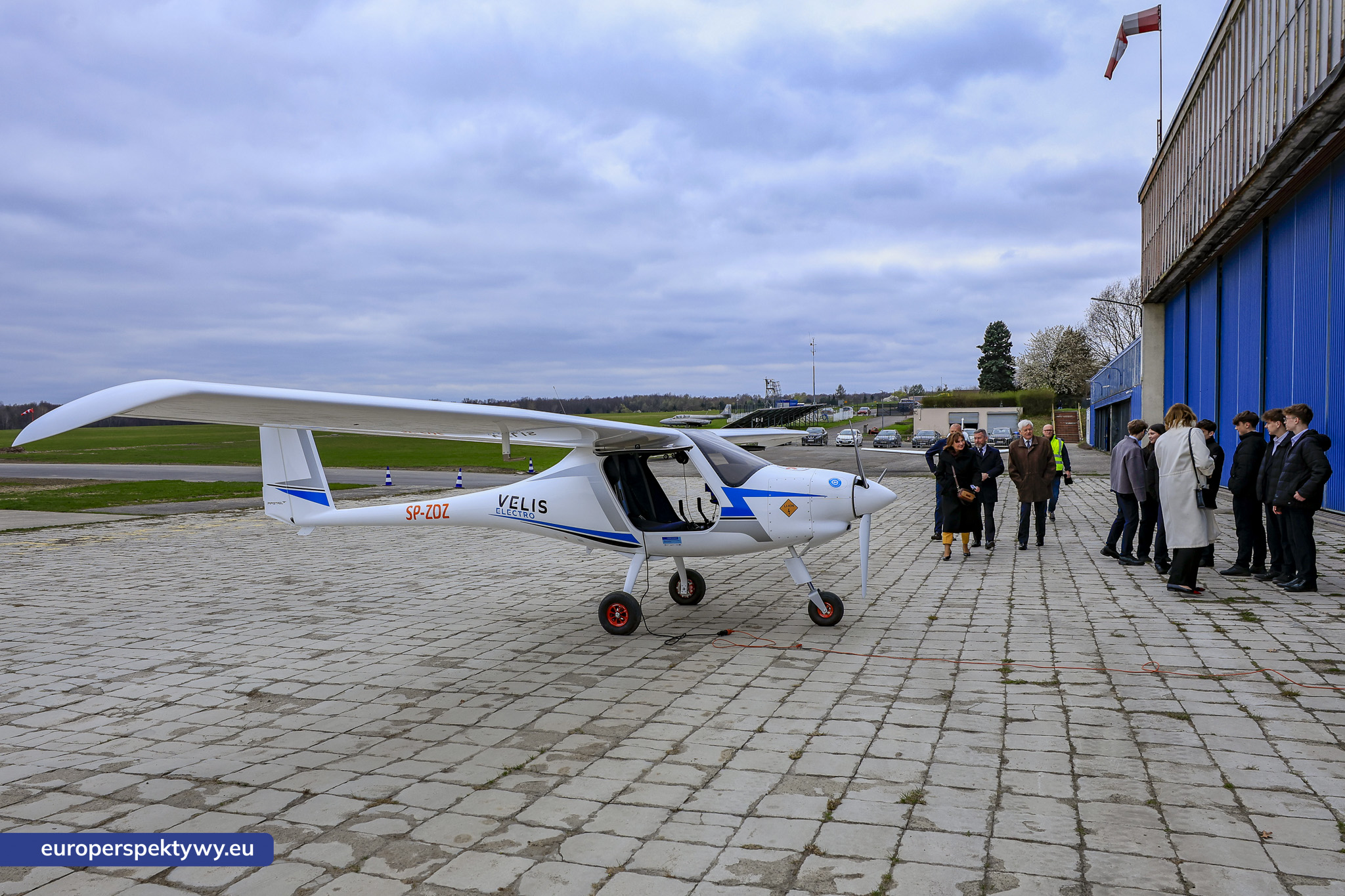ZDZ Samolot Elektryczny-6 Europerspektywy ZDZ Katowice inwestuje w przyszłość: pierwszy samolot elektryczny w polskiej edukacji lotniczej