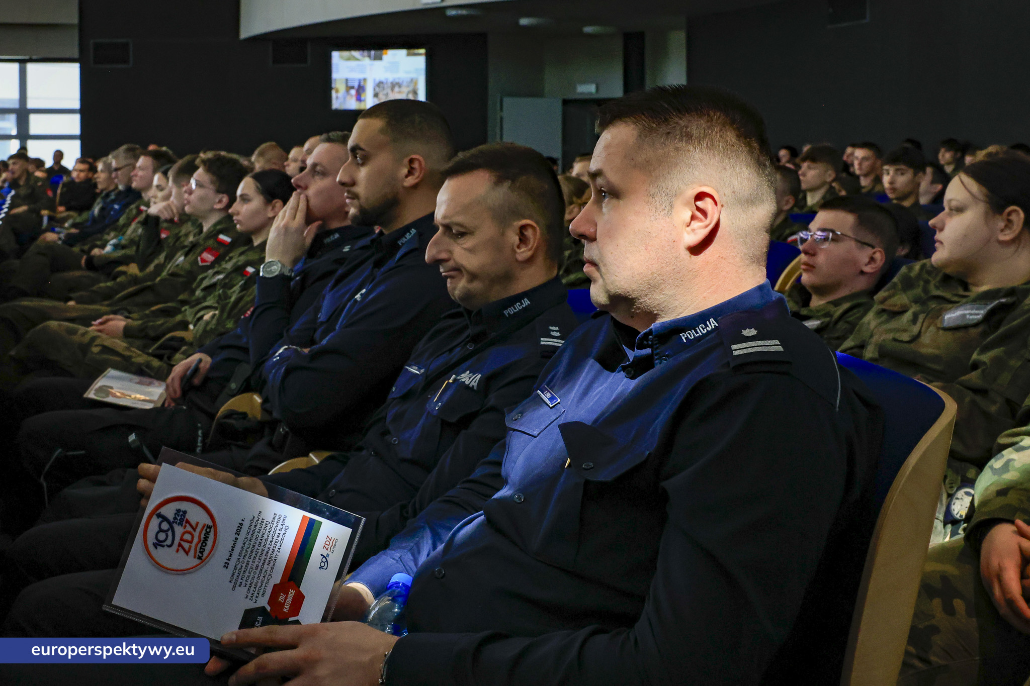 Europerspektywy ZDZ Katowice: konferencja mundurowa i jubileusz 100-lecia. Edukacja dla bezpieczeństwa i przyszłych kadr służb