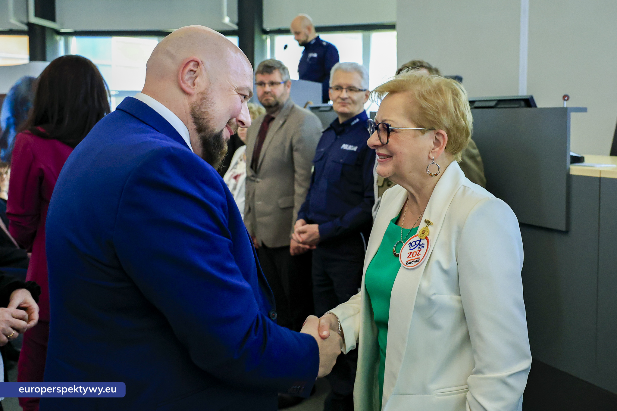 Europerspektywy ZDZ Katowice: konferencja mundurowa i jubileusz 100-lecia. Edukacja dla bezpieczeństwa i przyszłych kadr służb