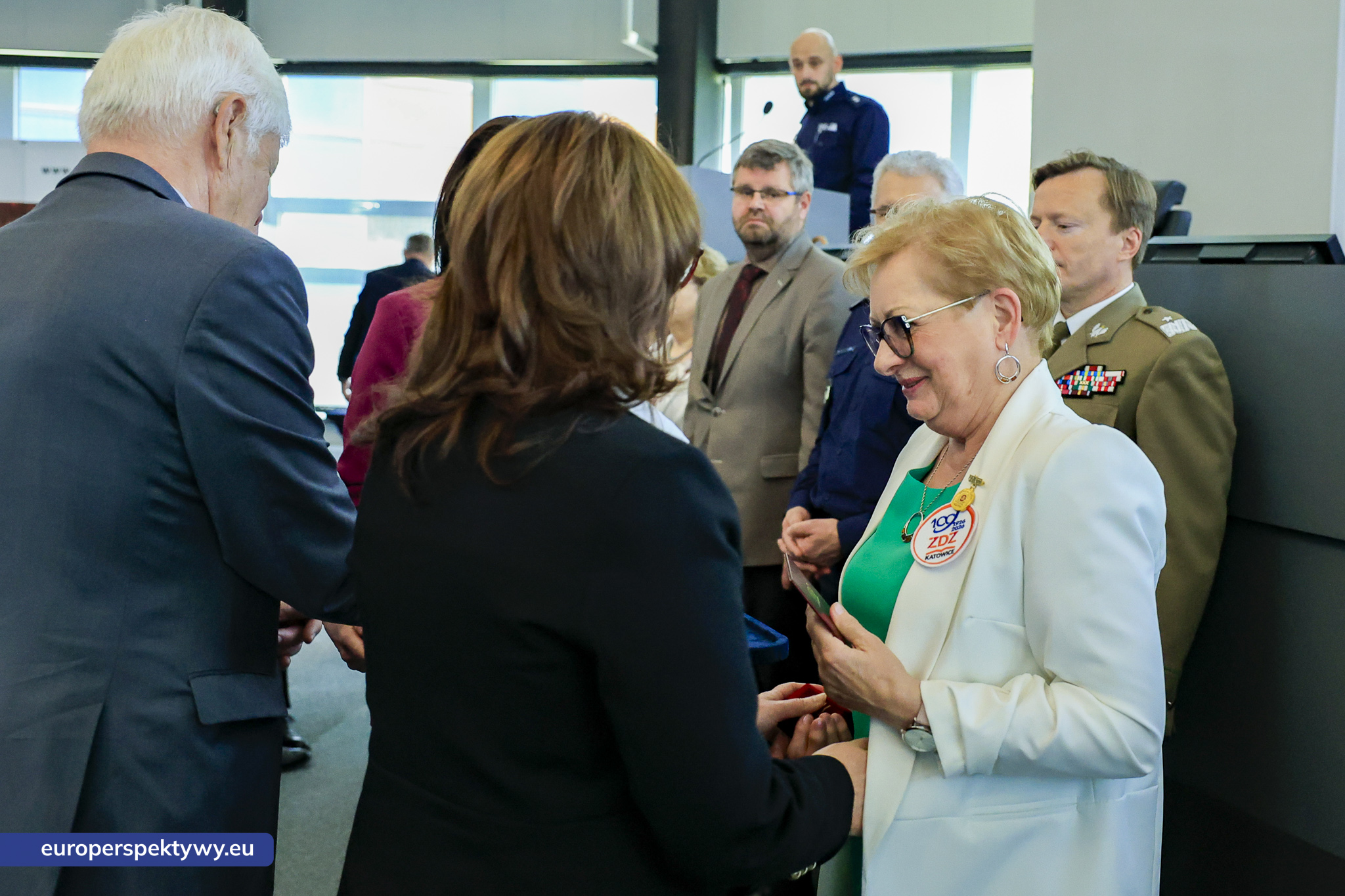 Europerspektywy ZDZ Katowice: konferencja mundurowa i jubileusz 100-lecia. Edukacja dla bezpieczeństwa i przyszłych kadr służb