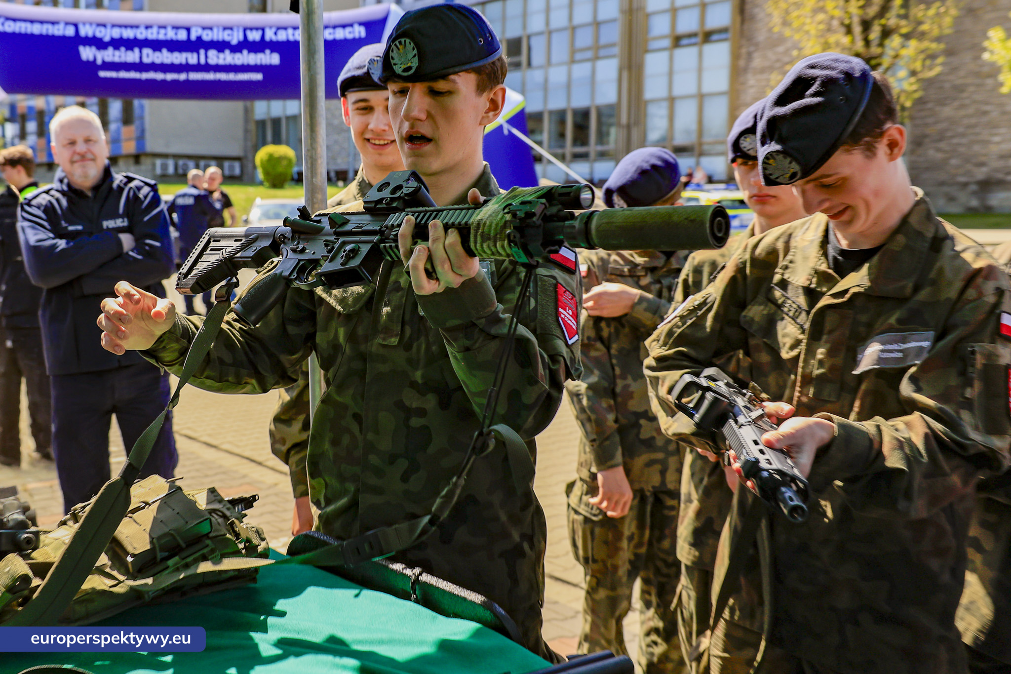 Europerspektywy ZDZ Katowice: konferencja mundurowa i jubileusz 100-lecia. Edukacja dla bezpieczeństwa i przyszłych kadr służb
