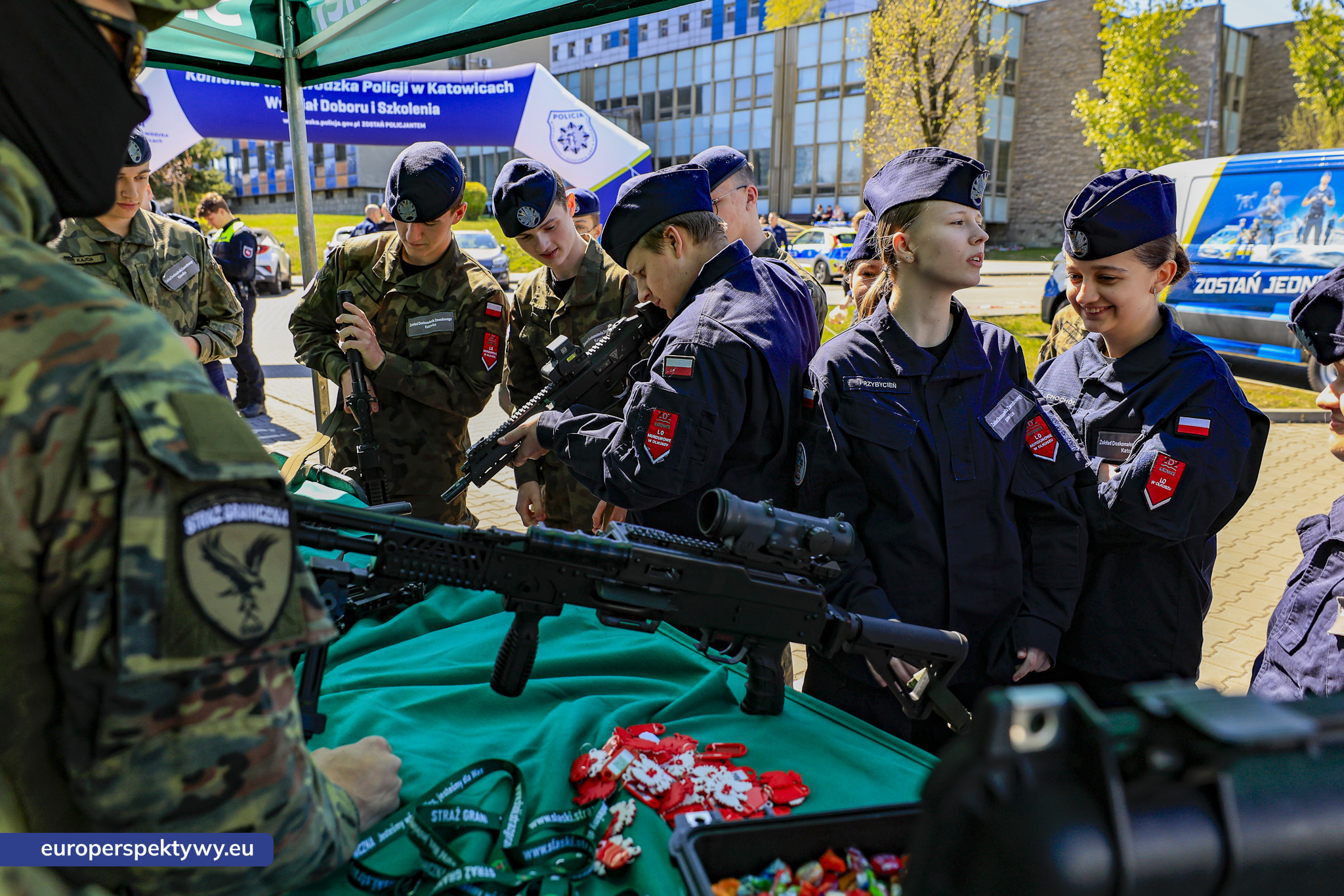 Europerspektywy ZDZ Katowice: konferencja mundurowa i jubileusz 100-lecia. Edukacja dla bezpieczeństwa i przyszłych kadr służb