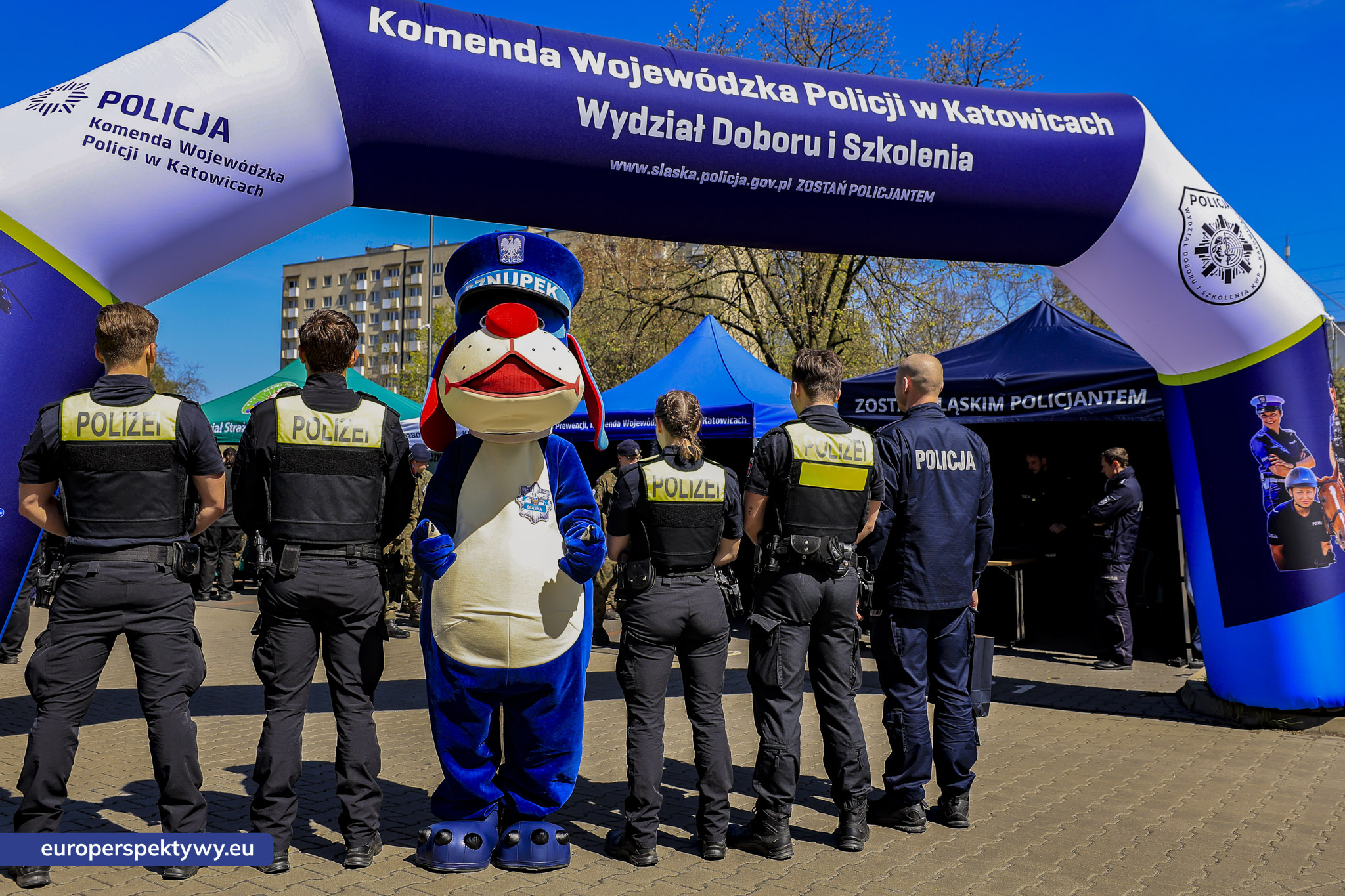 Europerspektywy ZDZ Katowice: konferencja mundurowa i jubileusz 100-lecia. Edukacja dla bezpieczeństwa i przyszłych kadr służb