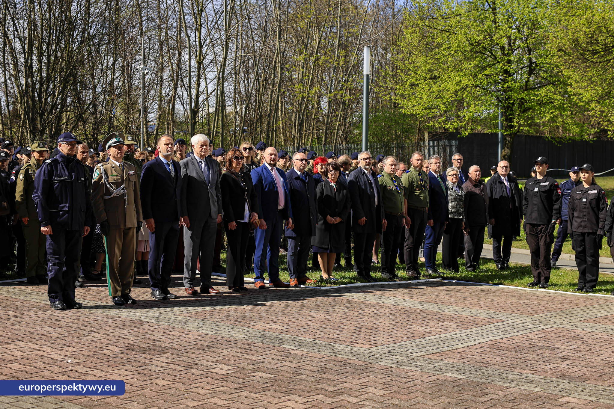Europerspektywy ZDZ Katowice: konferencja mundurowa i jubileusz 100-lecia. Edukacja dla bezpieczeństwa i przyszłych kadr służb