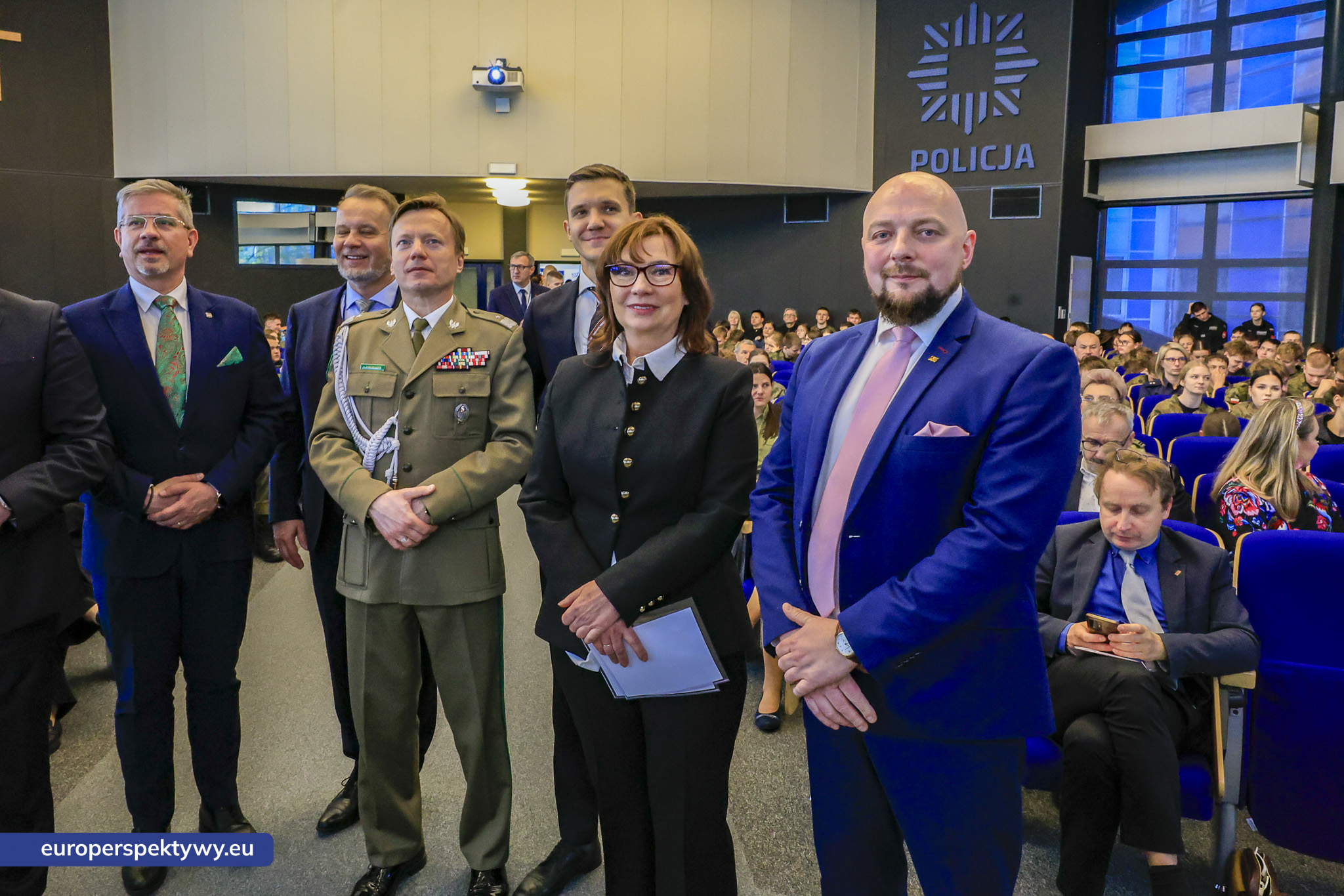 Europerspektywy ZDZ Katowice: konferencja mundurowa i jubileusz 100-lecia. Edukacja dla bezpieczeństwa i przyszłych kadr służb