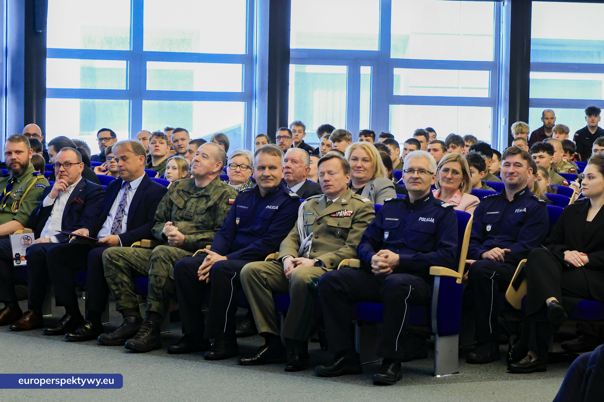 Europerspektywy ZDZ Katowice: konferencja mundurowa i jubileusz 100-lecia. Edukacja dla bezpieczeństwa i przyszłych kadr służb