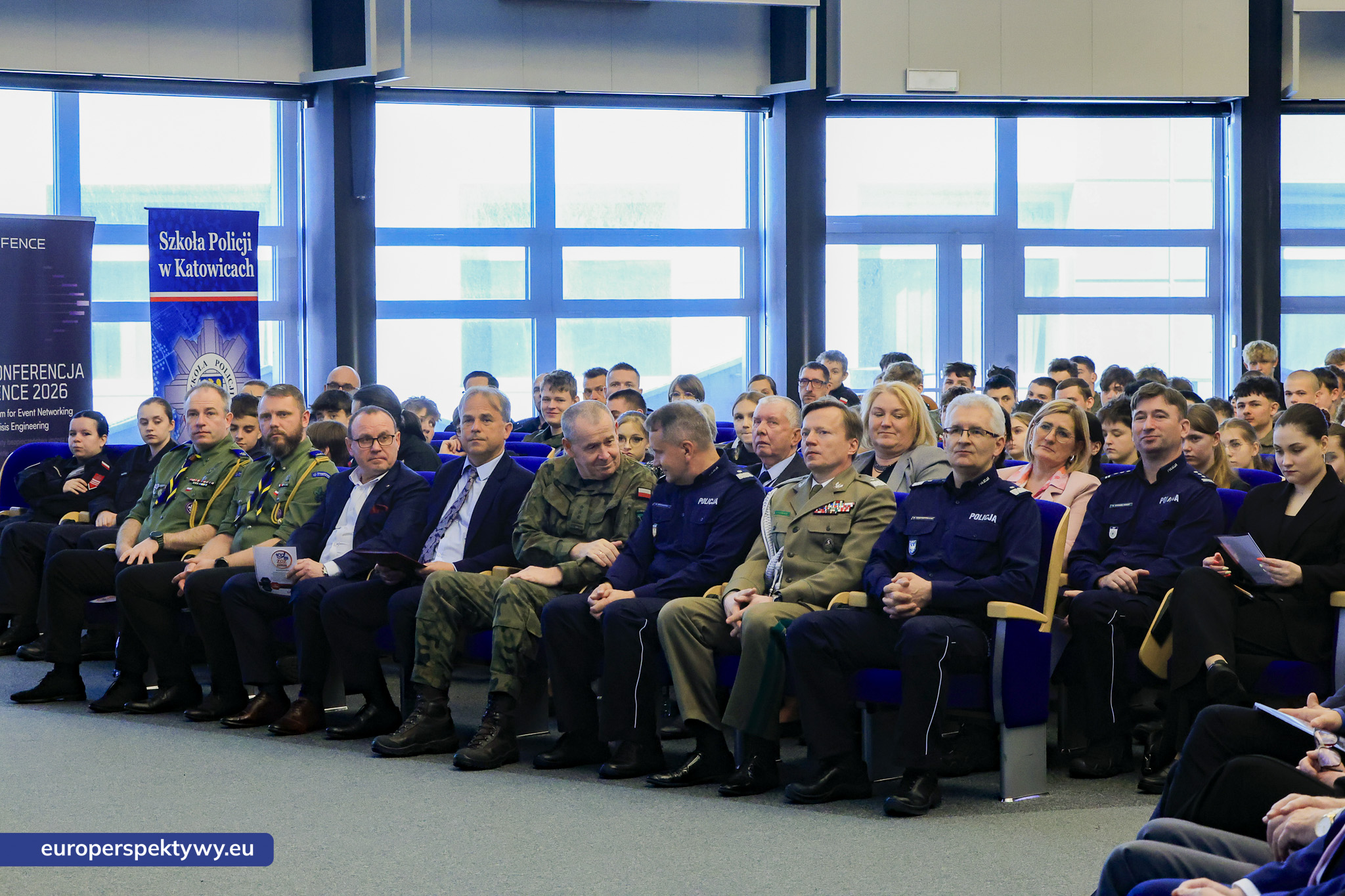 Europerspektywy ZDZ Katowice: konferencja mundurowa i jubileusz 100-lecia. Edukacja dla bezpieczeństwa i przyszłych kadr służb