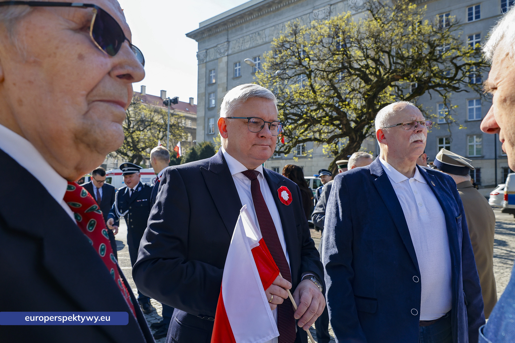 Europerspektywy Dzień Flagi w Katowicach. Wojewoda śląski przewodniczył uroczystym obchodom