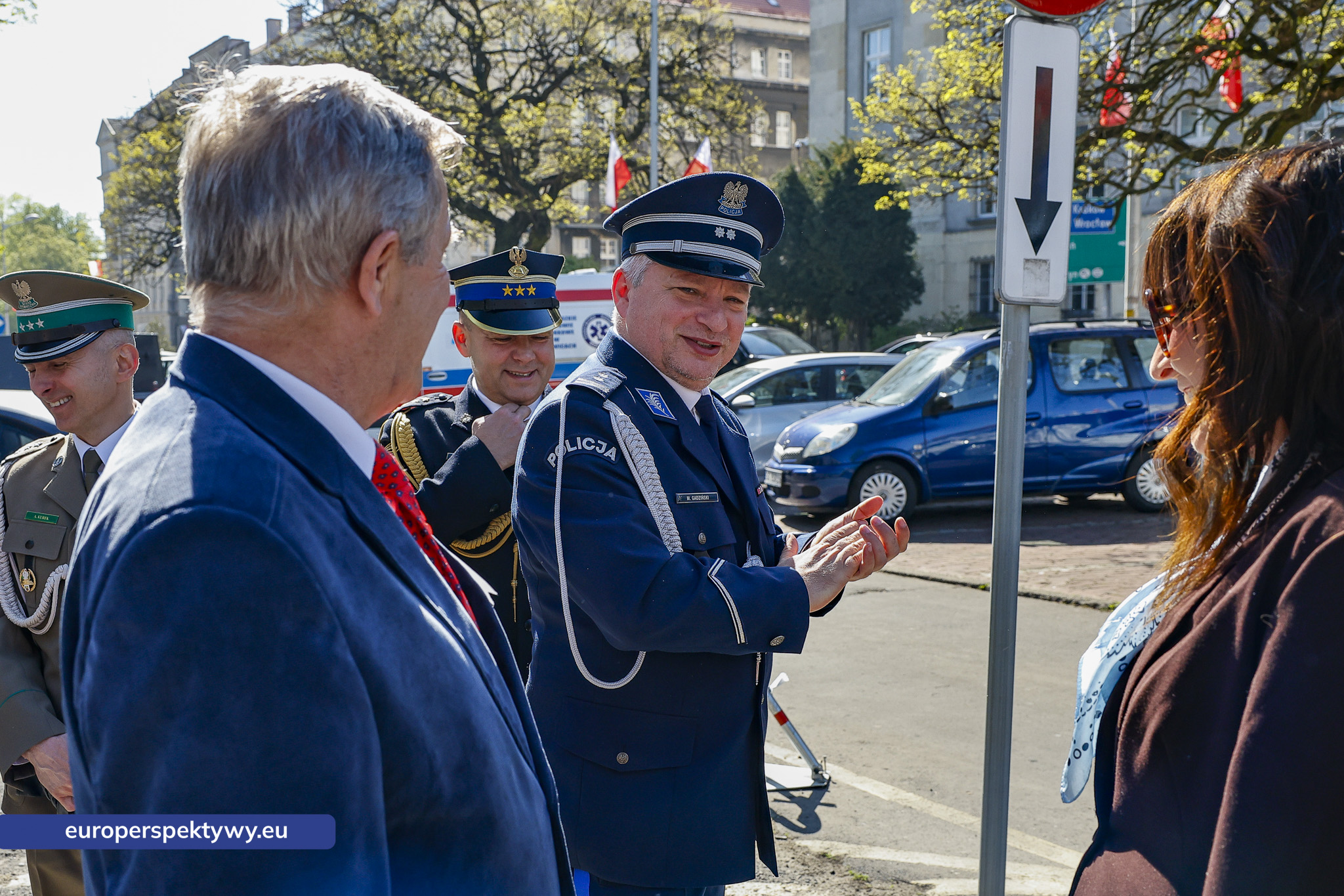 Europerspektywy Dzień Flagi w Katowicach. Wojewoda śląski przewodniczył uroczystym obchodom
