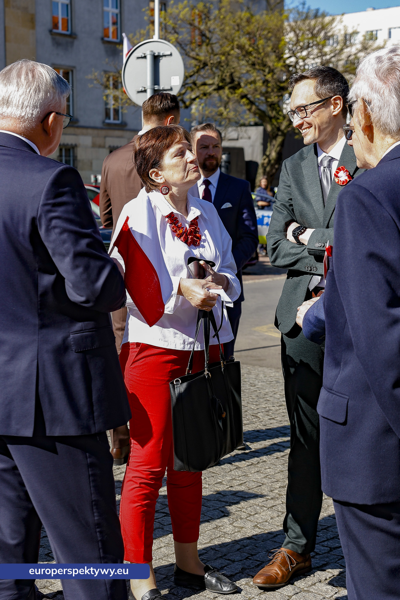 Europerspektywy Dzień Flagi w Katowicach. Wojewoda śląski przewodniczył uroczystym obchodom