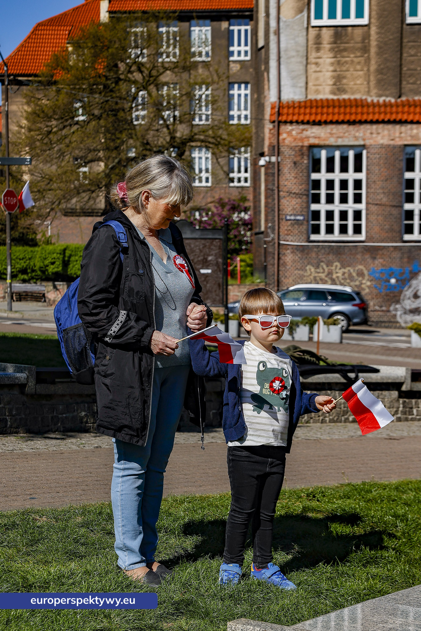 Europerspektywy Dzień Flagi w Katowicach. Wojewoda śląski przewodniczył uroczystym obchodom