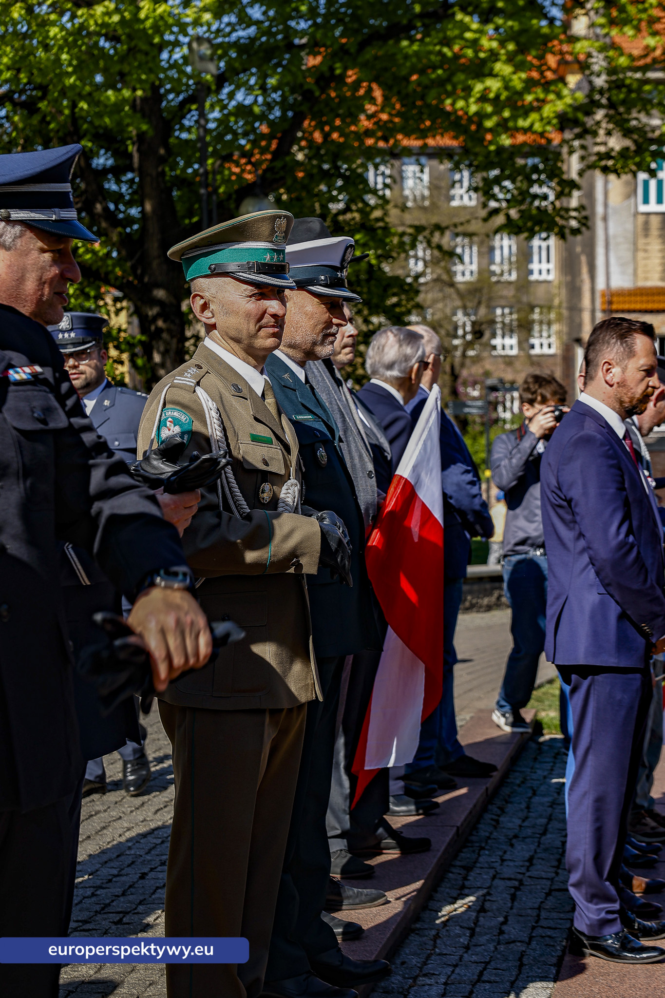 Europerspektywy Dzień Flagi w Katowicach. Wojewoda śląski przewodniczył uroczystym obchodom