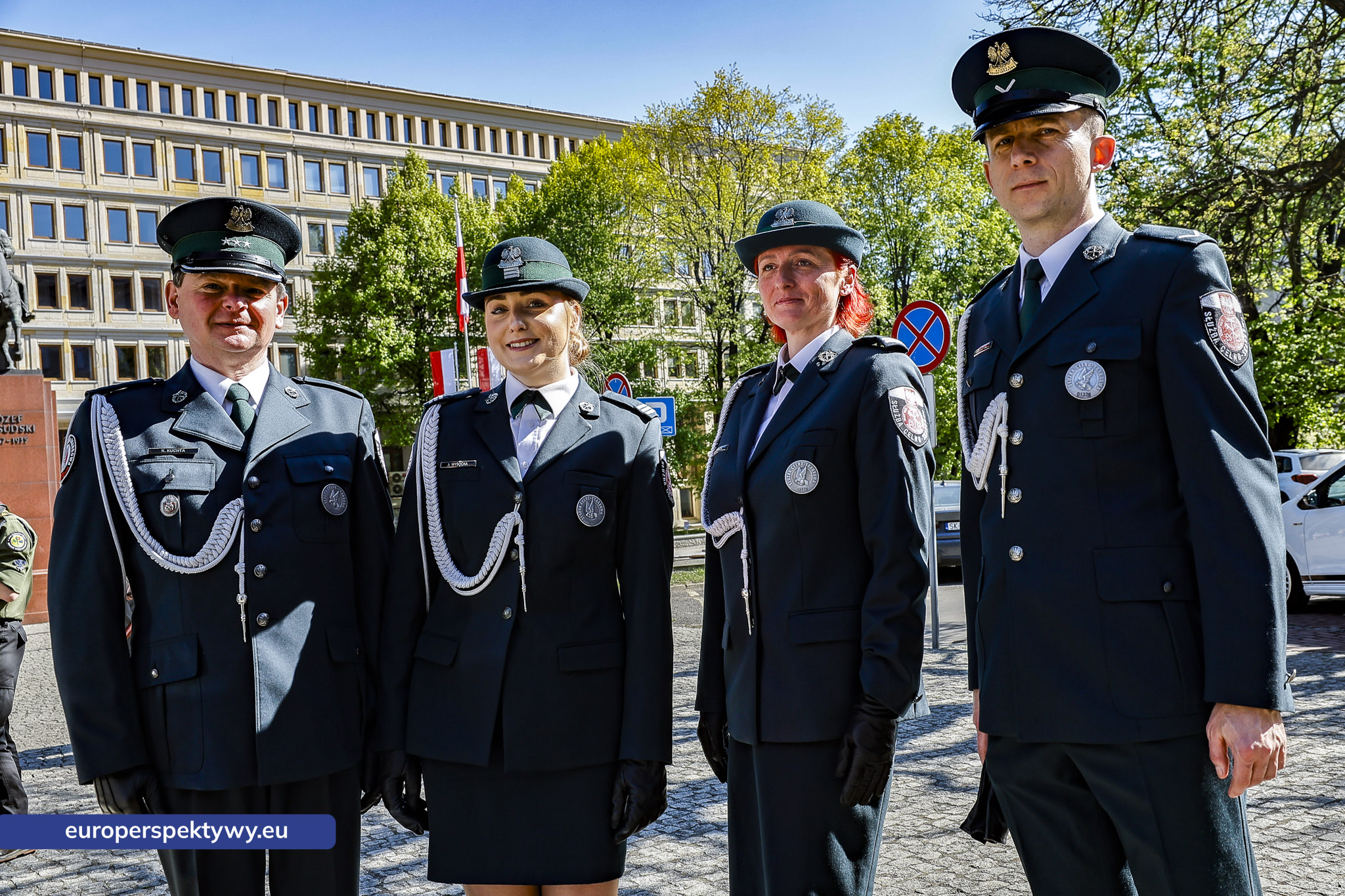 Europerspektywy Dzień Flagi w Katowicach. Wojewoda śląski przewodniczył uroczystym obchodom