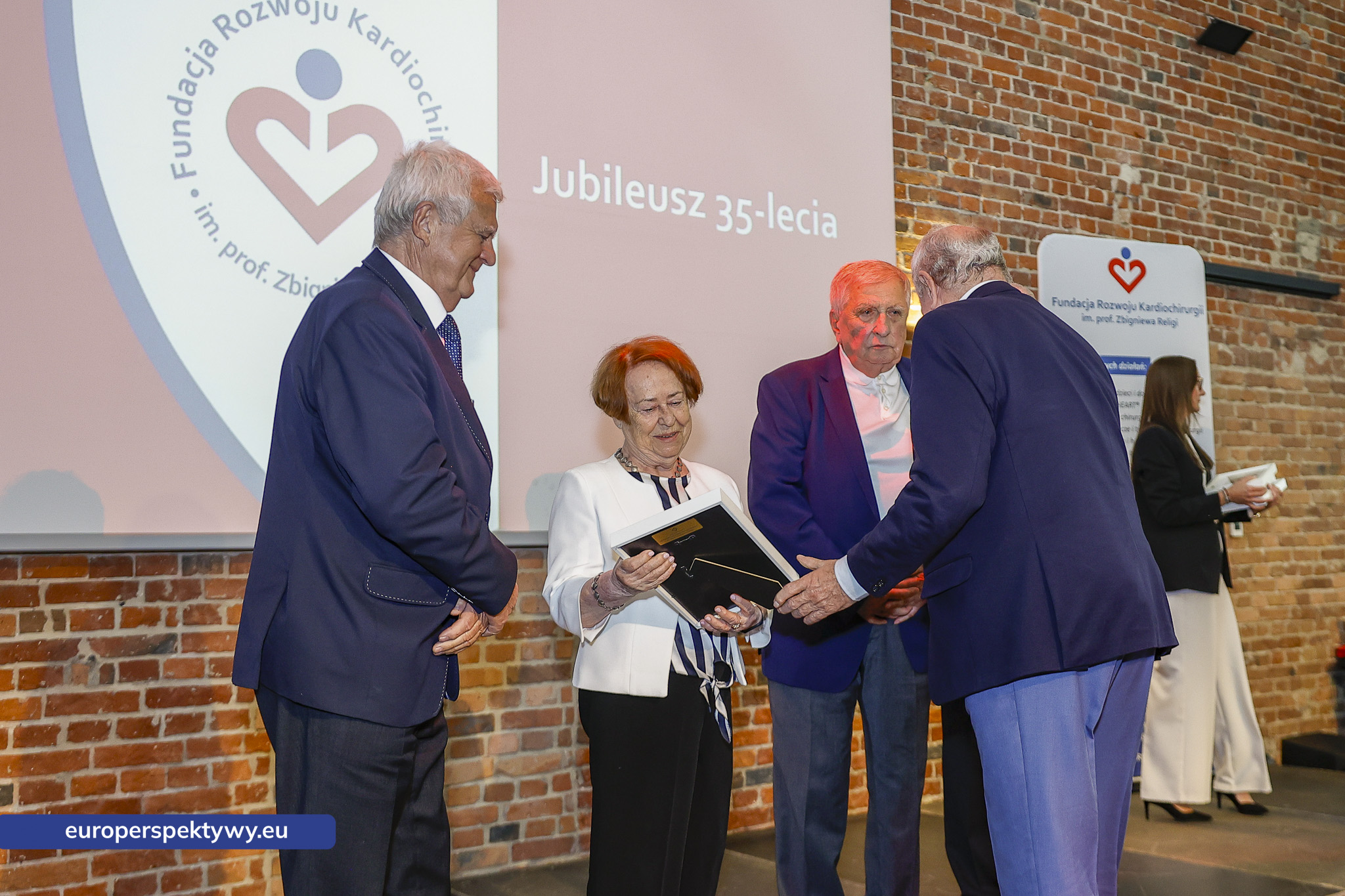 Europerspektywy 35-lecie FRK w Zabrzu. Fundacja Rozwoju Kardiochirurgii im. prof. Zbigniewa Religi świętowała jubileusz