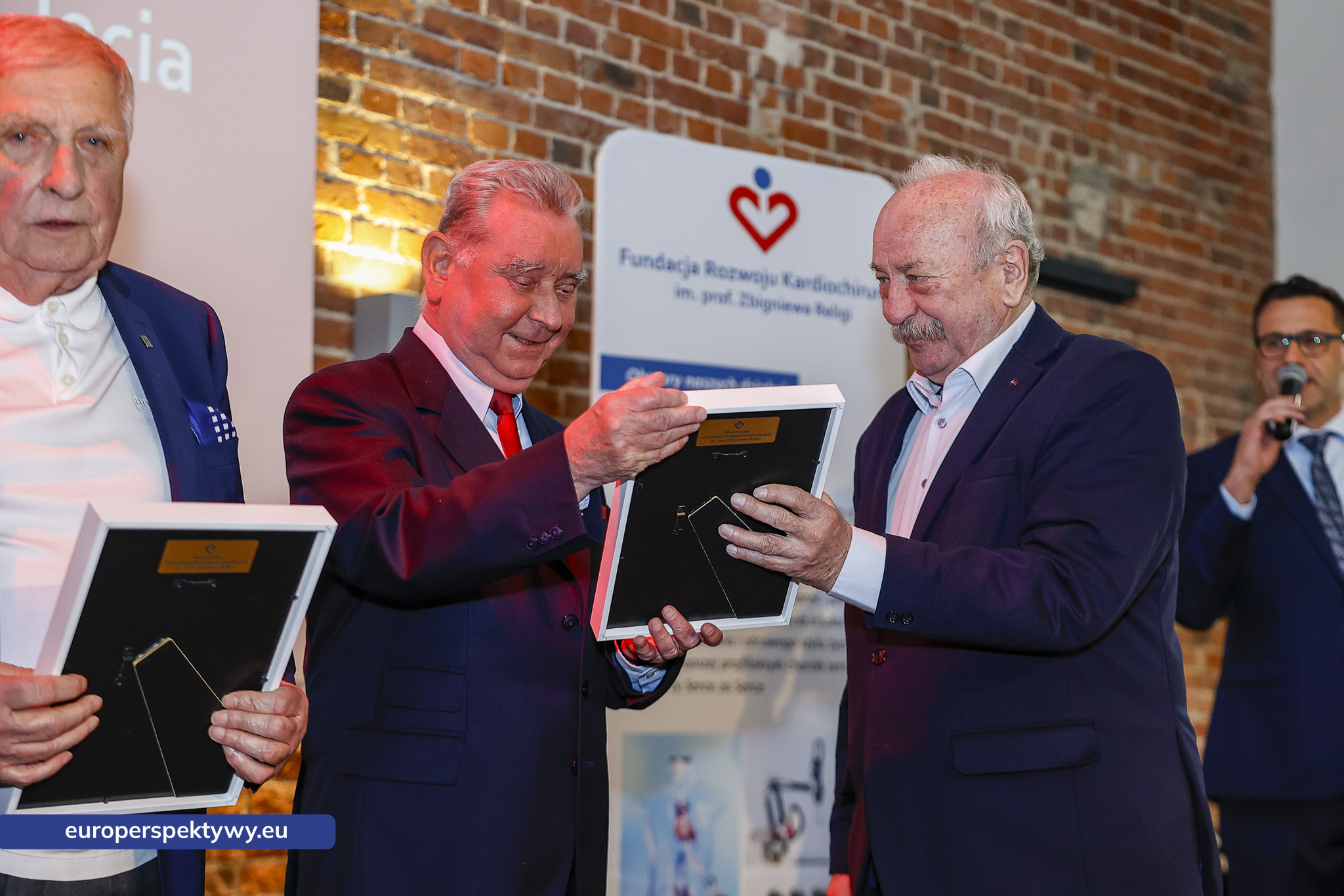 Europerspektywy 35-lecie FRK w Zabrzu. Fundacja Rozwoju Kardiochirurgii im. prof. Zbigniewa Religi świętowała jubileusz