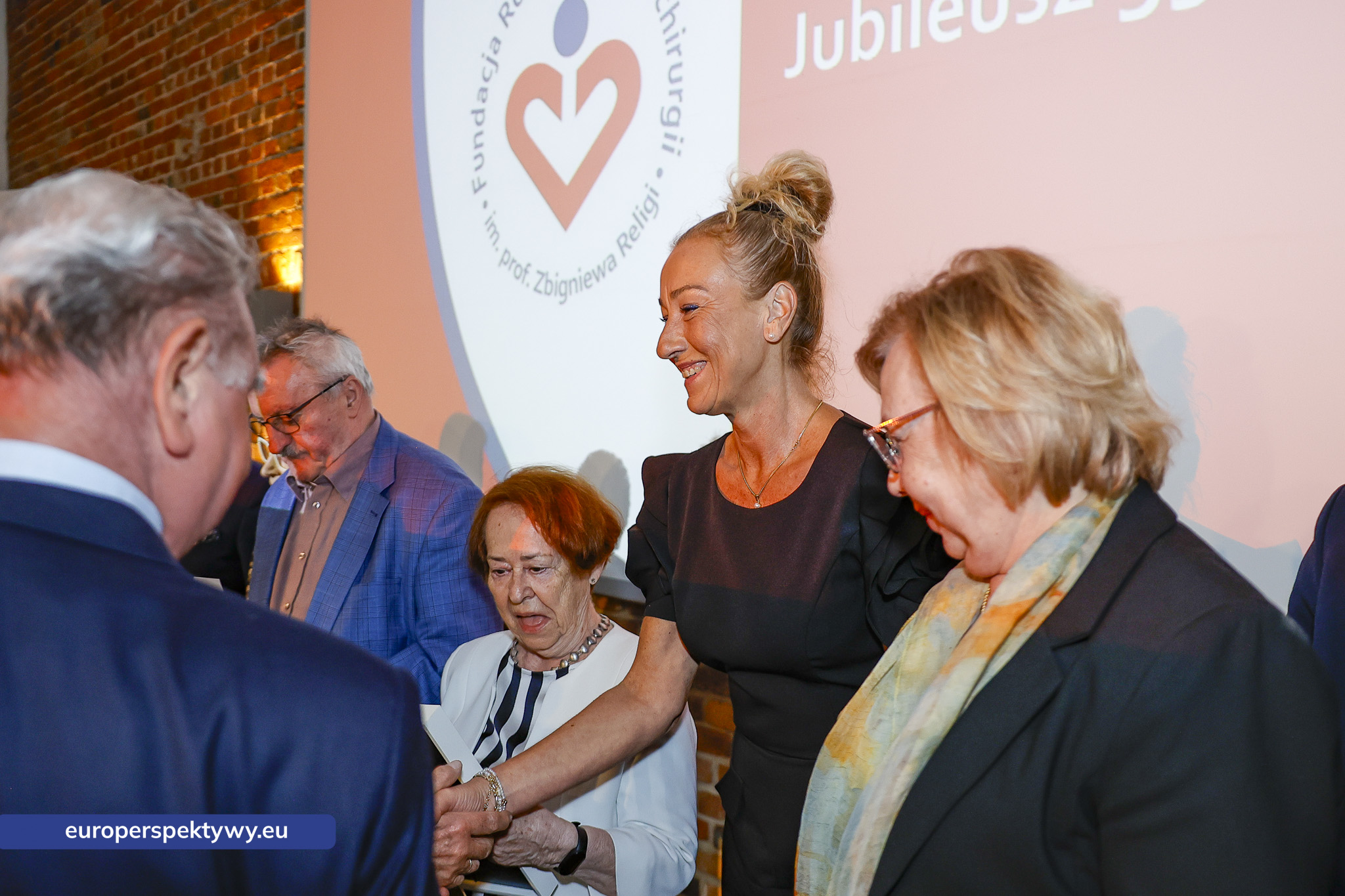 Europerspektywy 35-lecie FRK w Zabrzu. Fundacja Rozwoju Kardiochirurgii im. prof. Zbigniewa Religi świętowała jubileusz